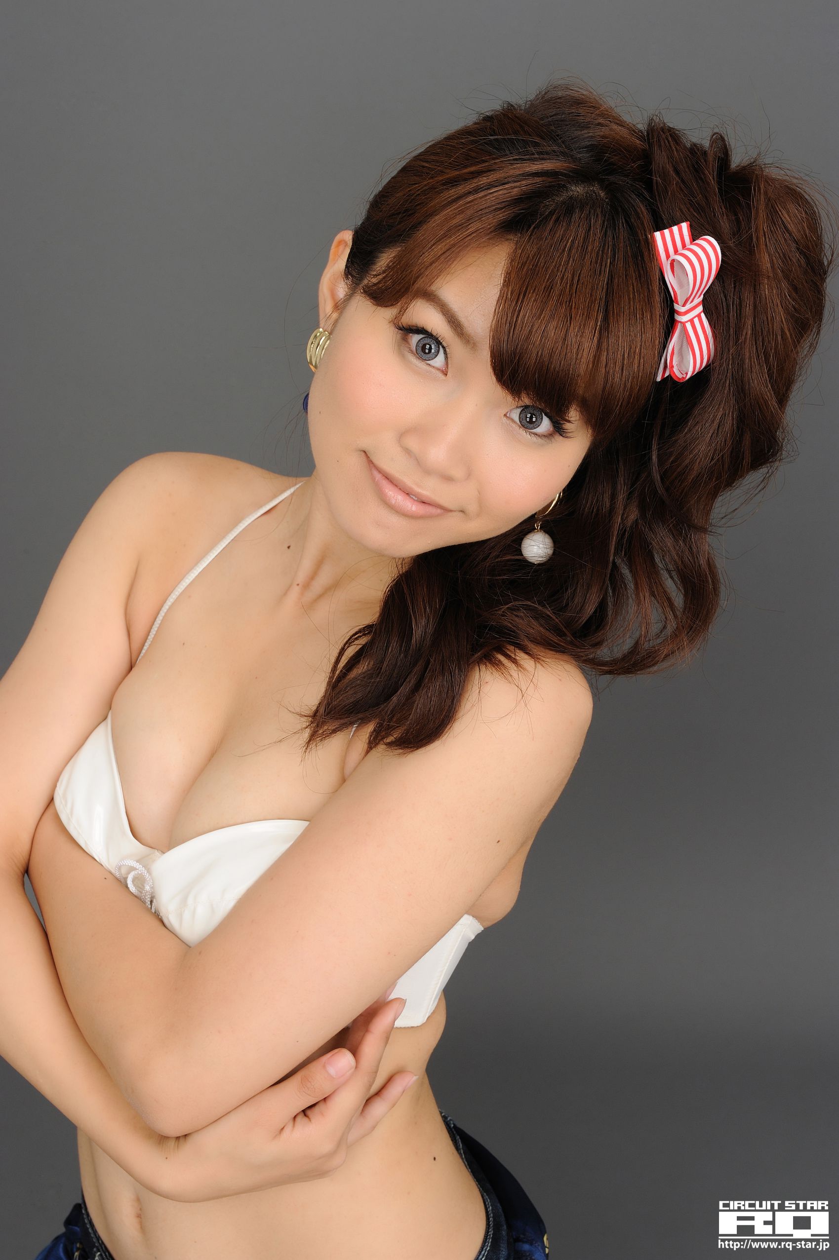 [RQ-STAR] NO.00644 殊野真緒 Mao Kotono Race Queen 写真集_第5张