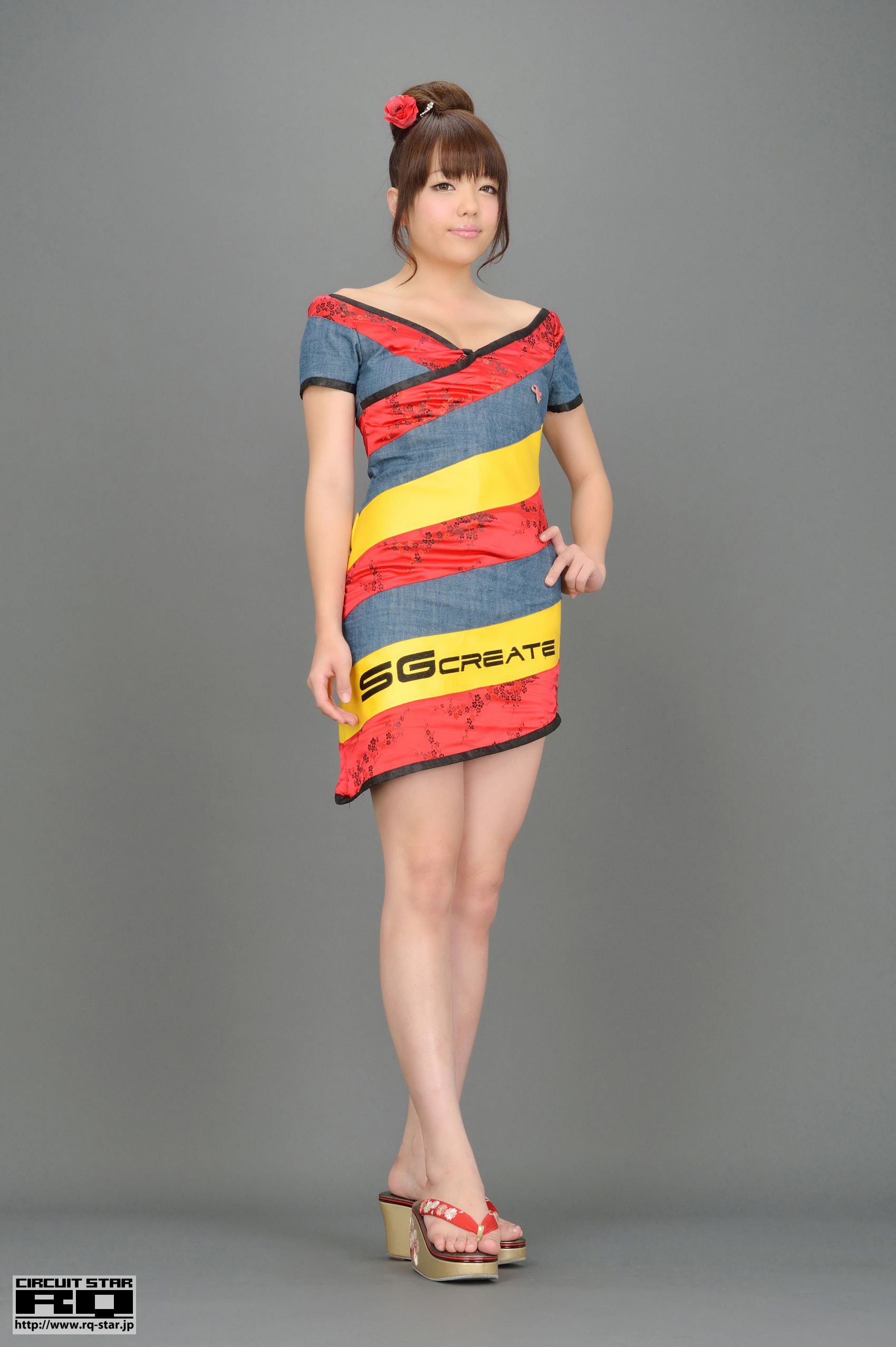 [RQ-STAR] NO.00725 Natsuki Higurashi 日暮なつき Race Queen 写真集_第1张