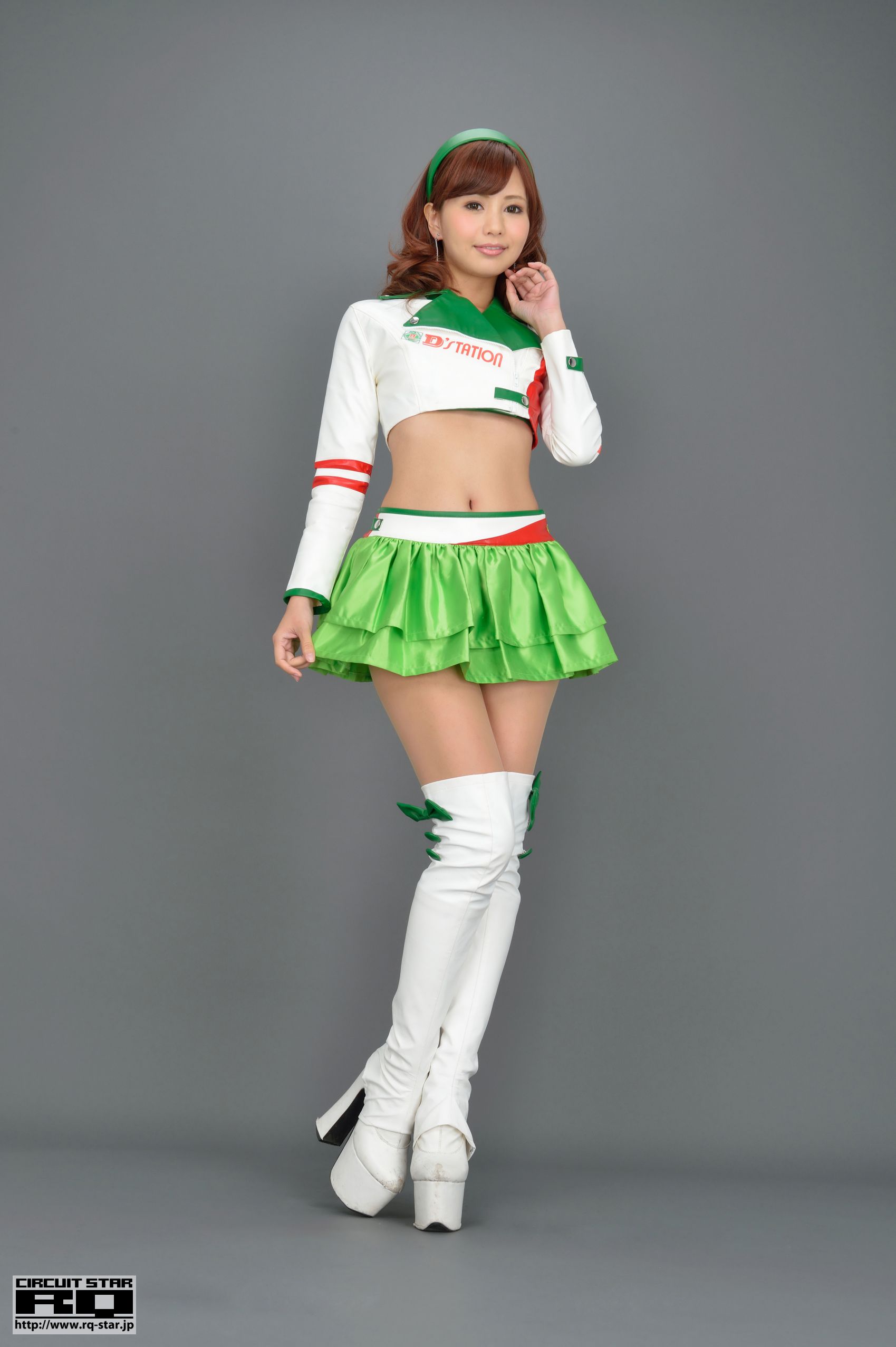 [RQ-STAR] NO.00742 安藤ちひろ Race Queen 赛车女郎 写真集_第3张