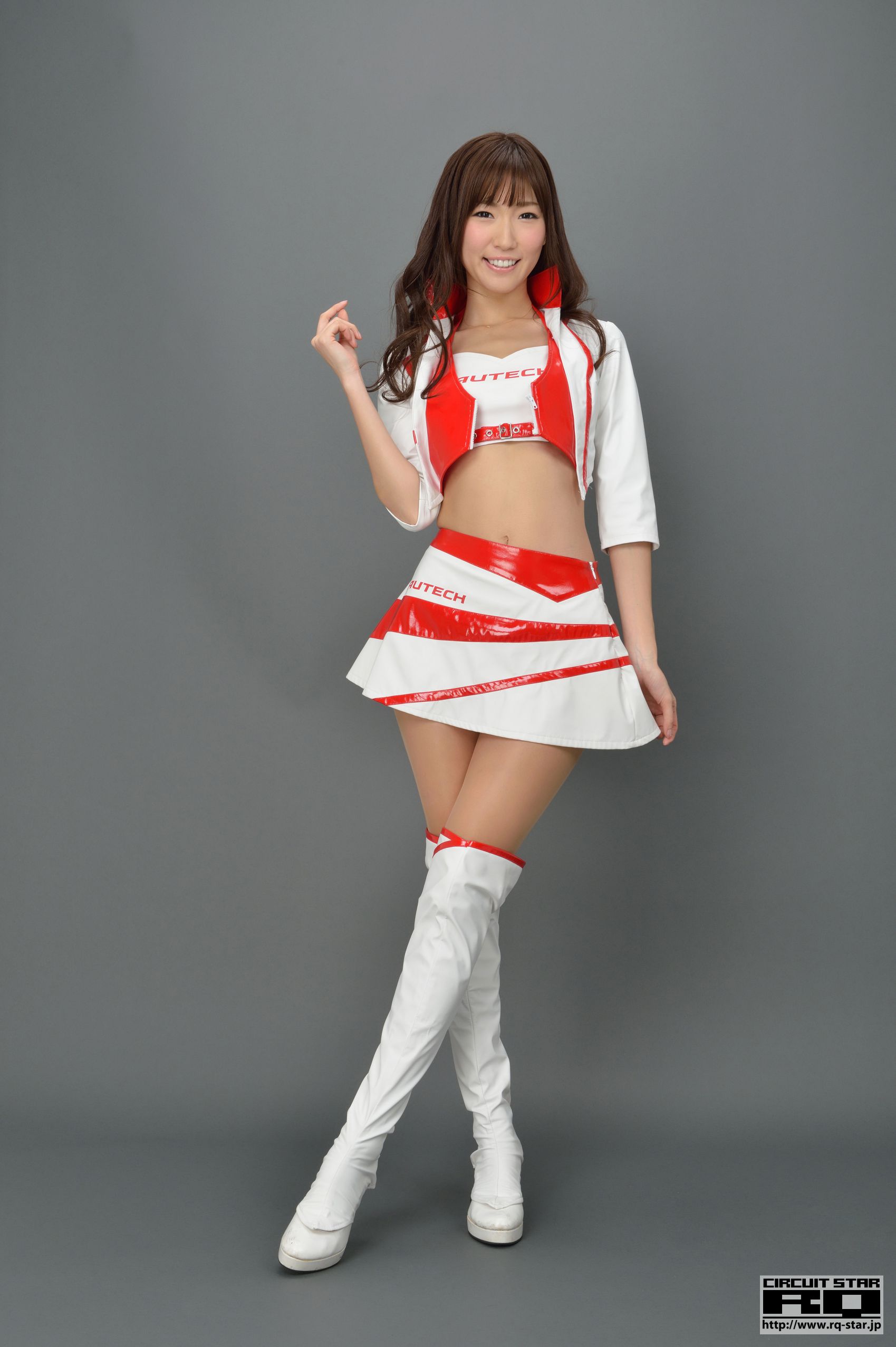 [RQ-STAR] NO.00794 美波千夏 Race Queen 赛车女郎 写真集_第1张