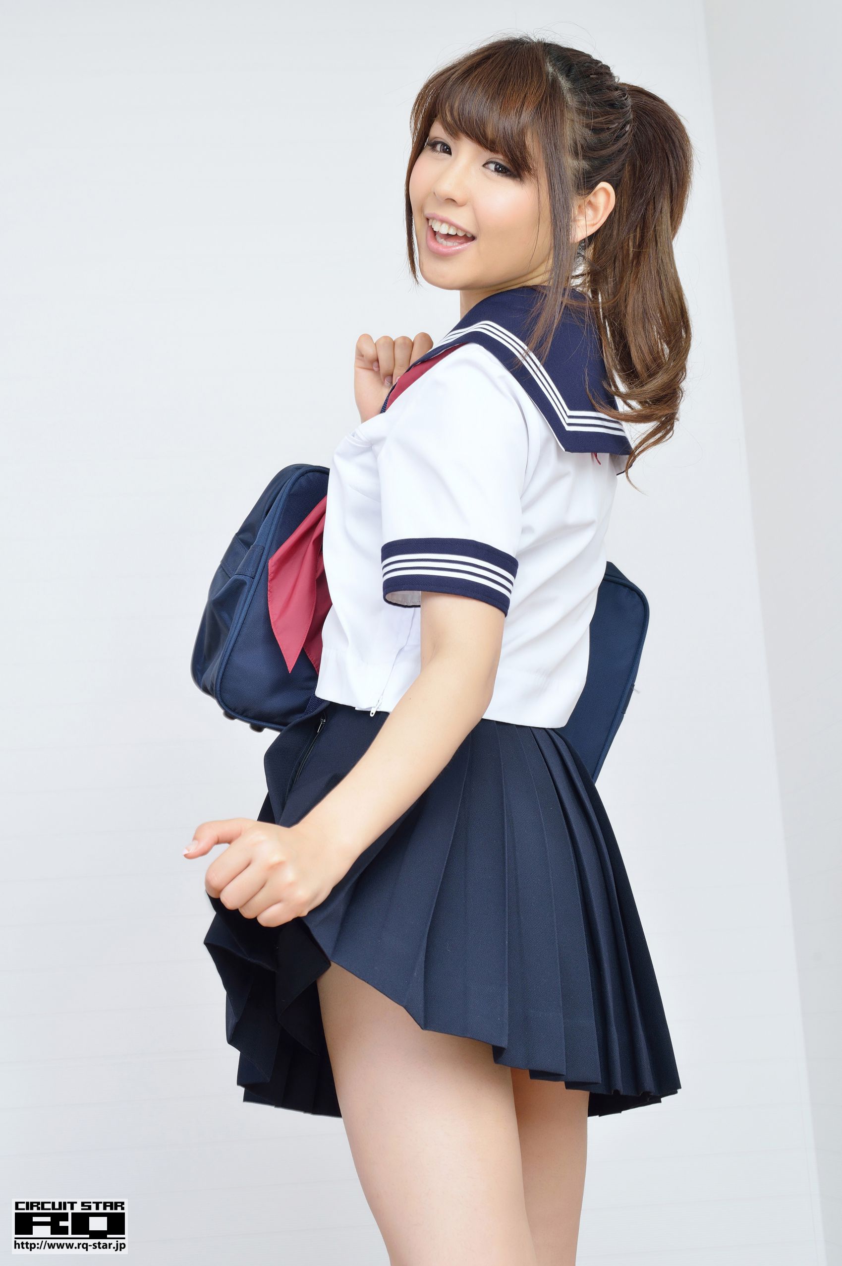 [RQ-STAR] NO.00823 苍井彩加 School Girl 校服 写真集_第3张