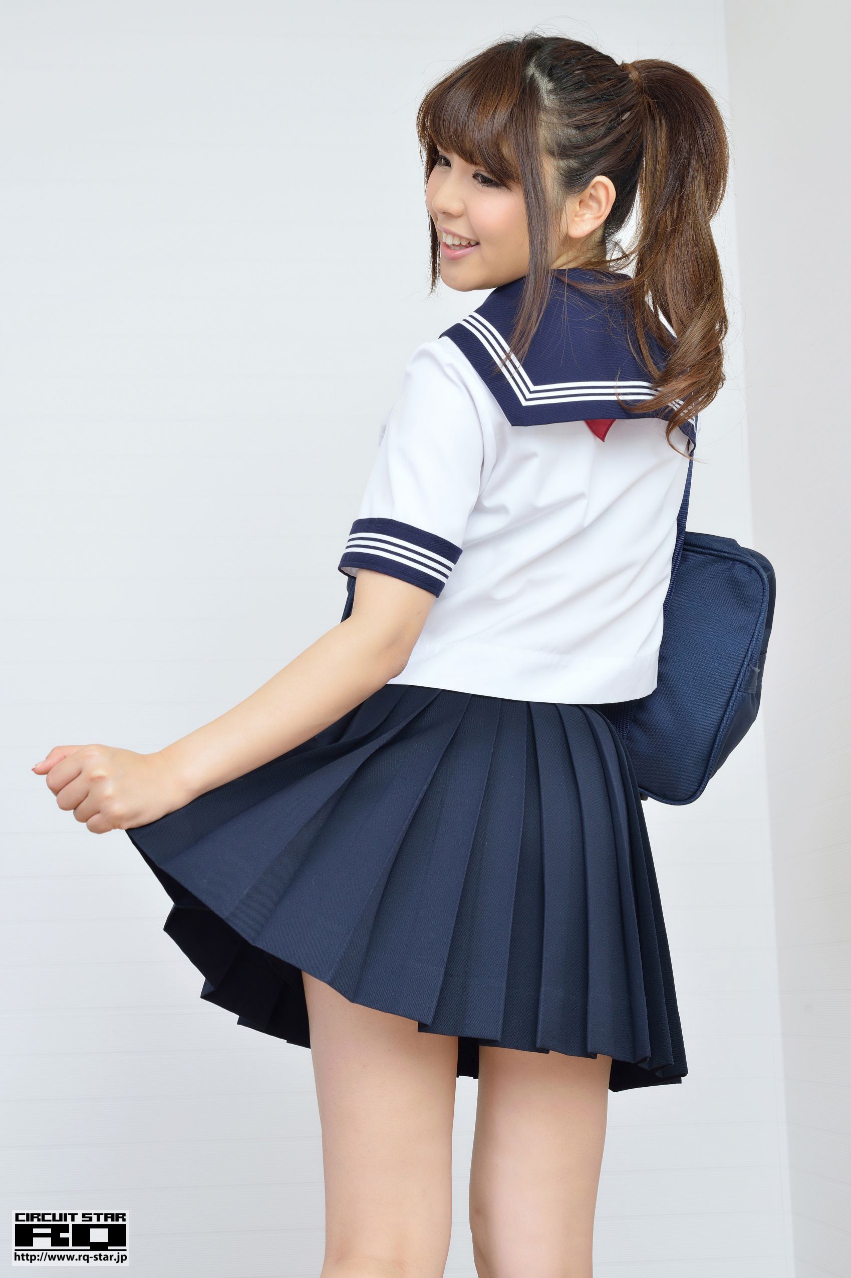 [RQ-STAR] NO.00823 苍井彩加 School Girl 校服 写真集_第4张
