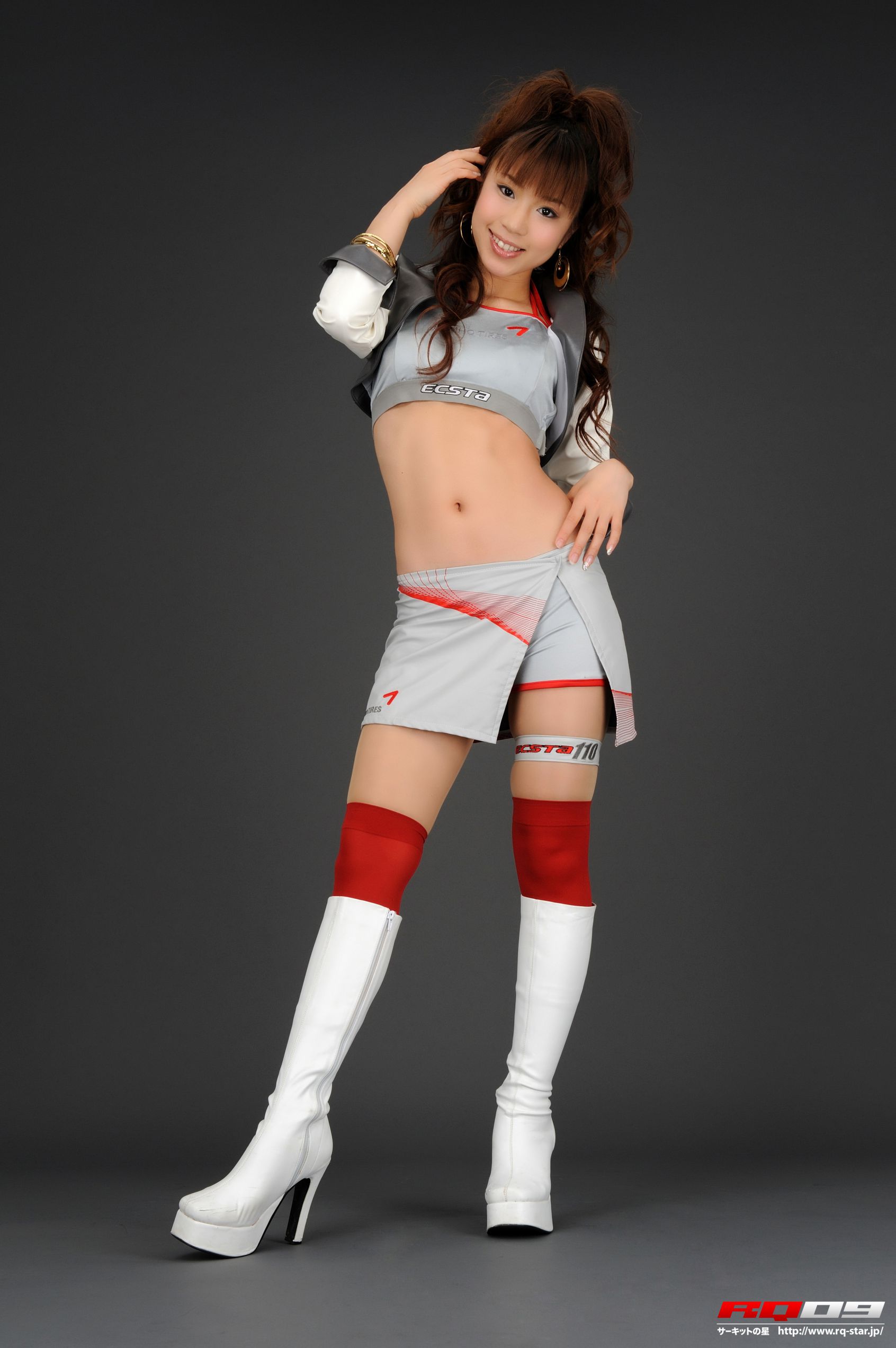 [RQ-STAR] NO.00167 Yuko Momokawa 桃川祐子 Race Queen 写真集_第5张