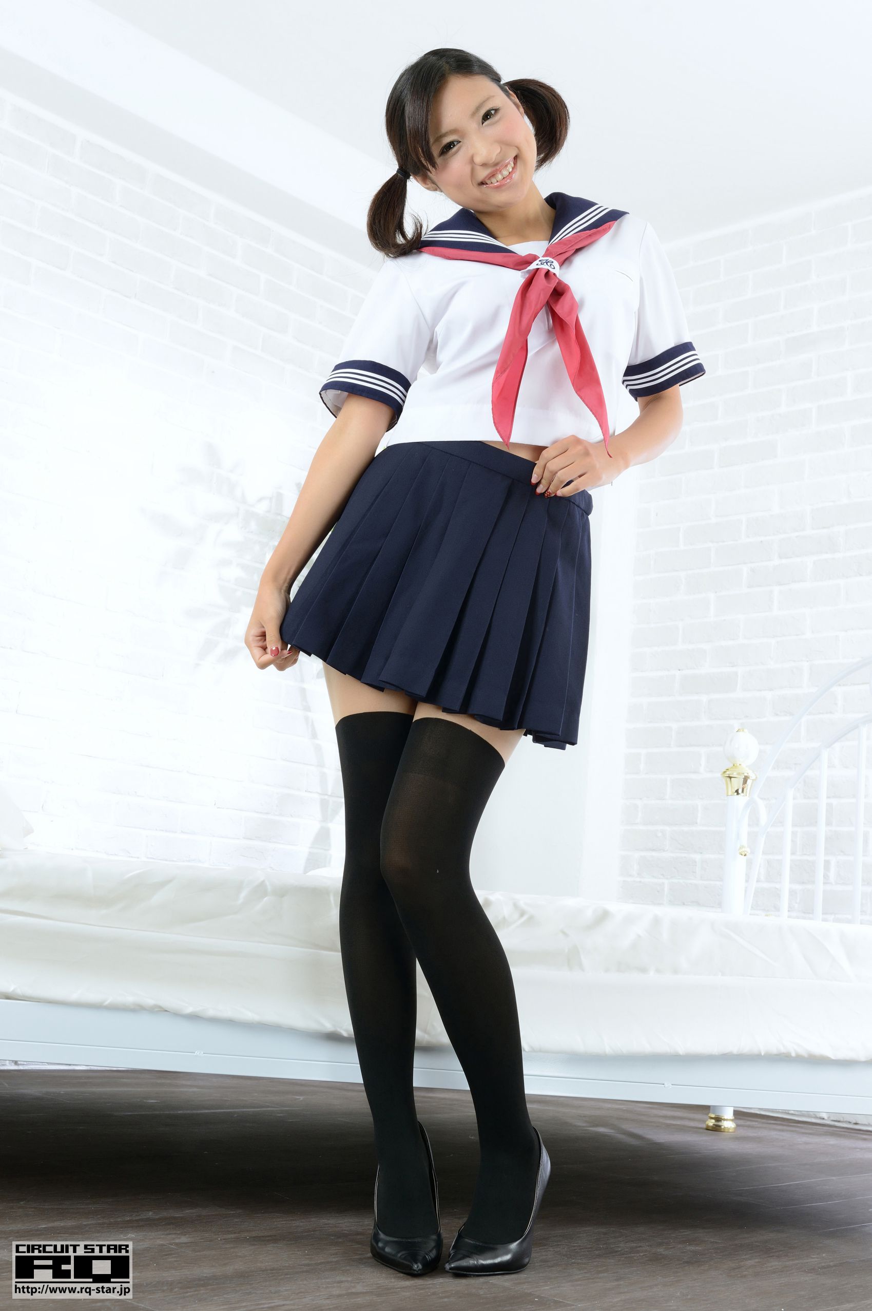 [RQ-STAR] NO.00868 鈴木あやの School Girl 水手服 写真集_第1张