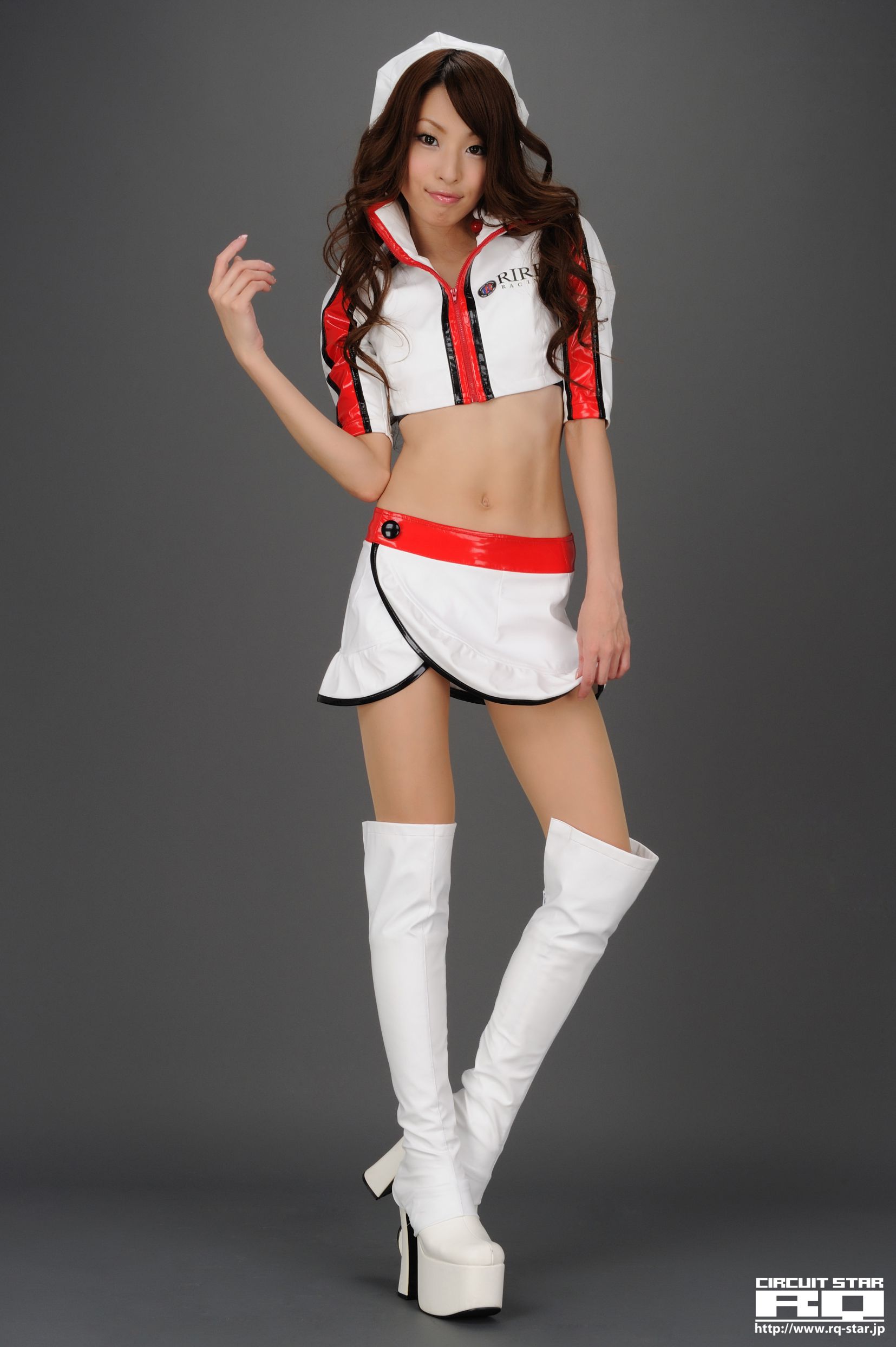 [RQ-STAR] NO.00289 黒沢美憐 Race Queen 赛车女郎系列 写真集_第4张