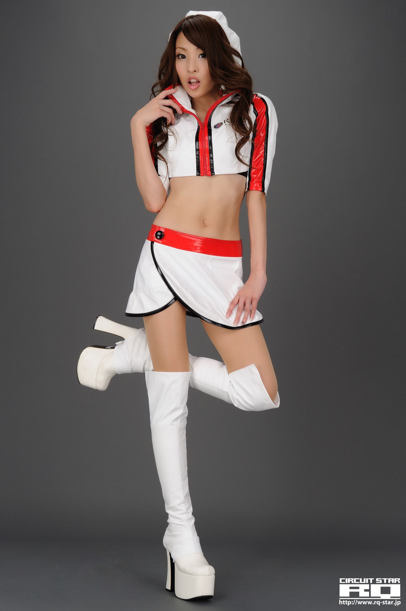 [RQ-STAR] NO.00289 黒沢美憐 Race Queen 赛车女郎系列 写真集_第5张