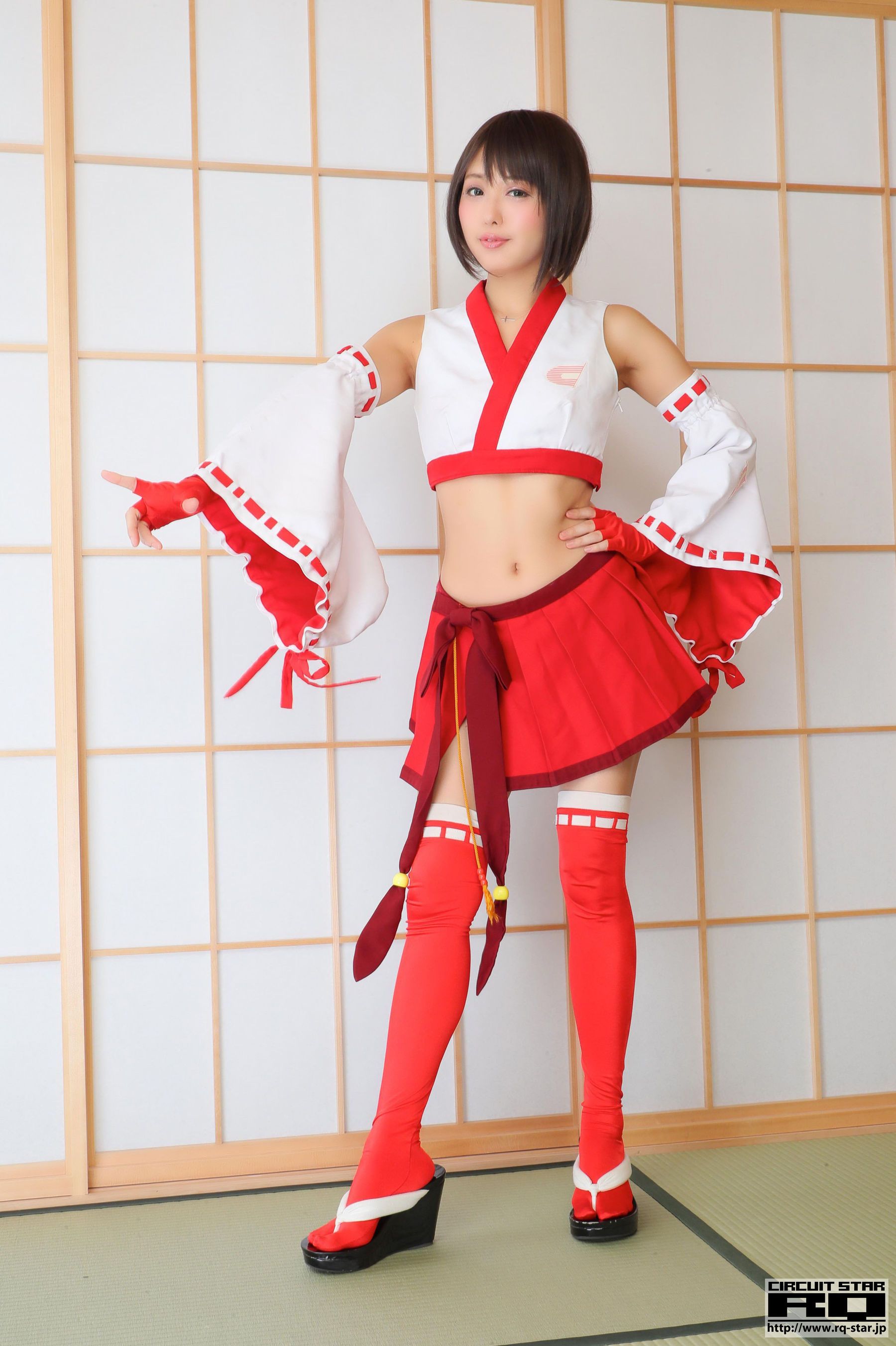 [RQ-STAR] Ahane 亜羽音 Race Queen_第2张