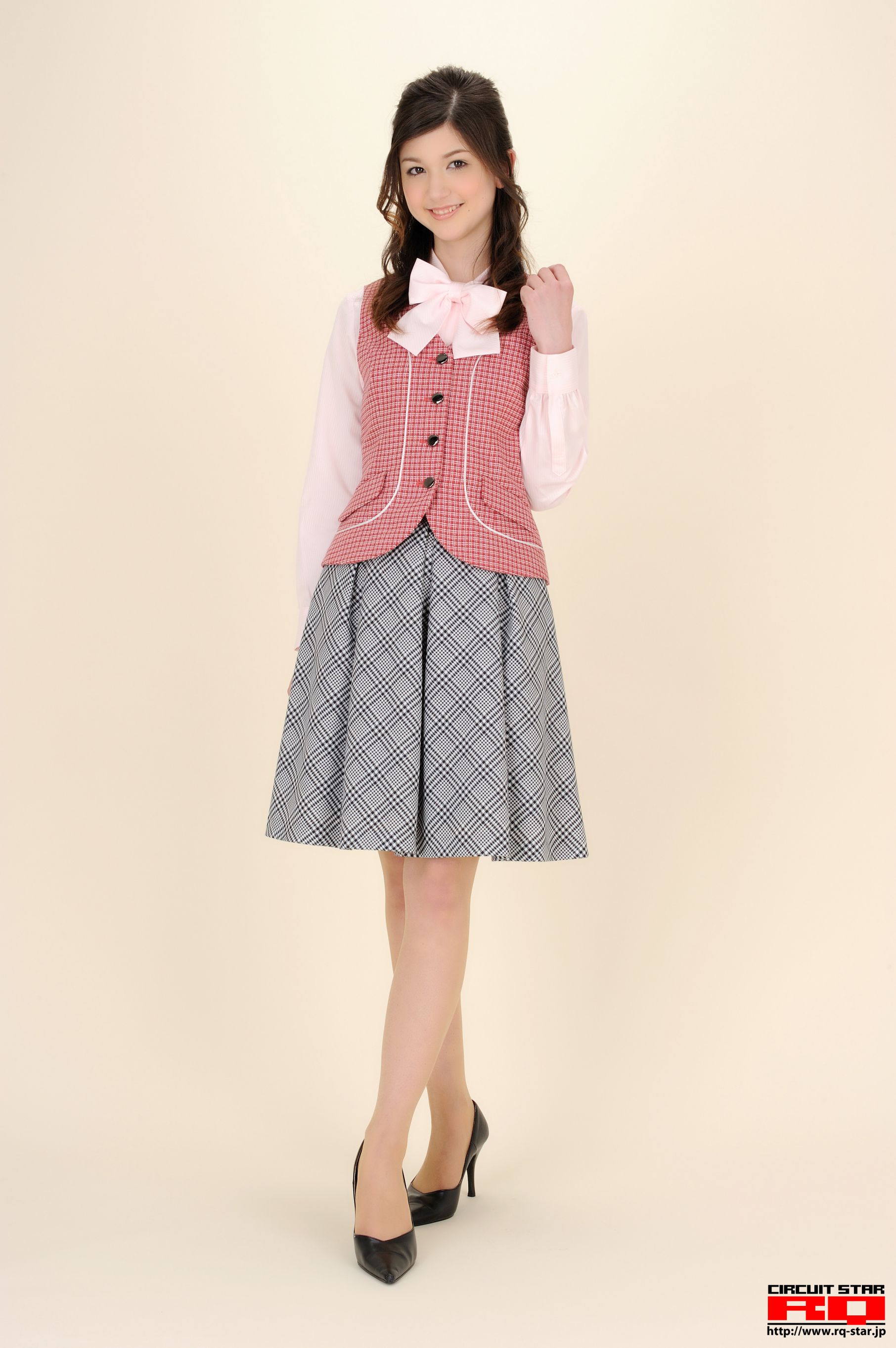 [RQ-STAR] NO.00362 Amy Kubo 久保エイミー Office Lady 写真集_第2张