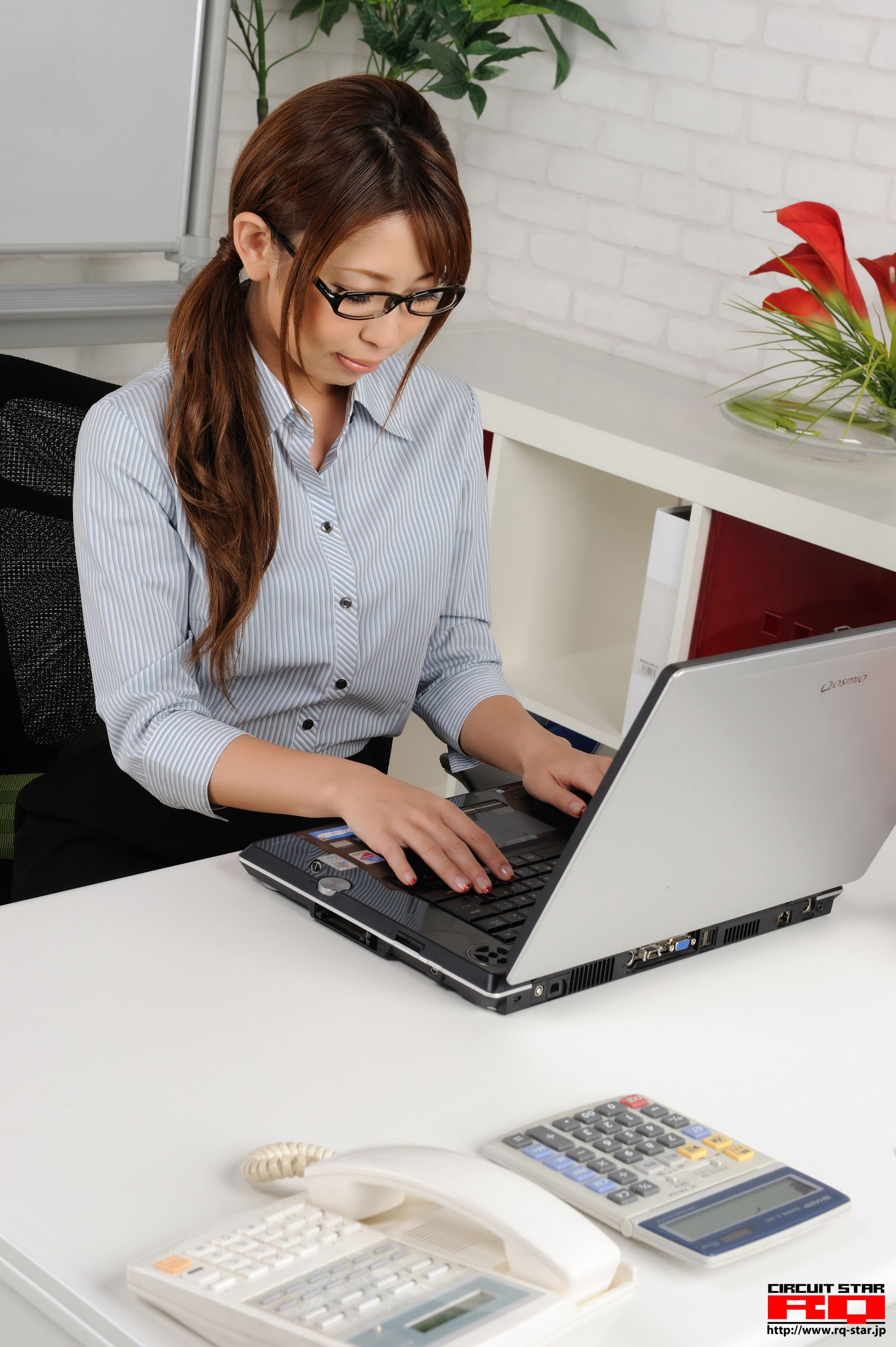 [RQ-STAR] NO.00416 Riona Ohsaki 大崎莉央奈 Office Lady 办公室女郎系列_第1张
