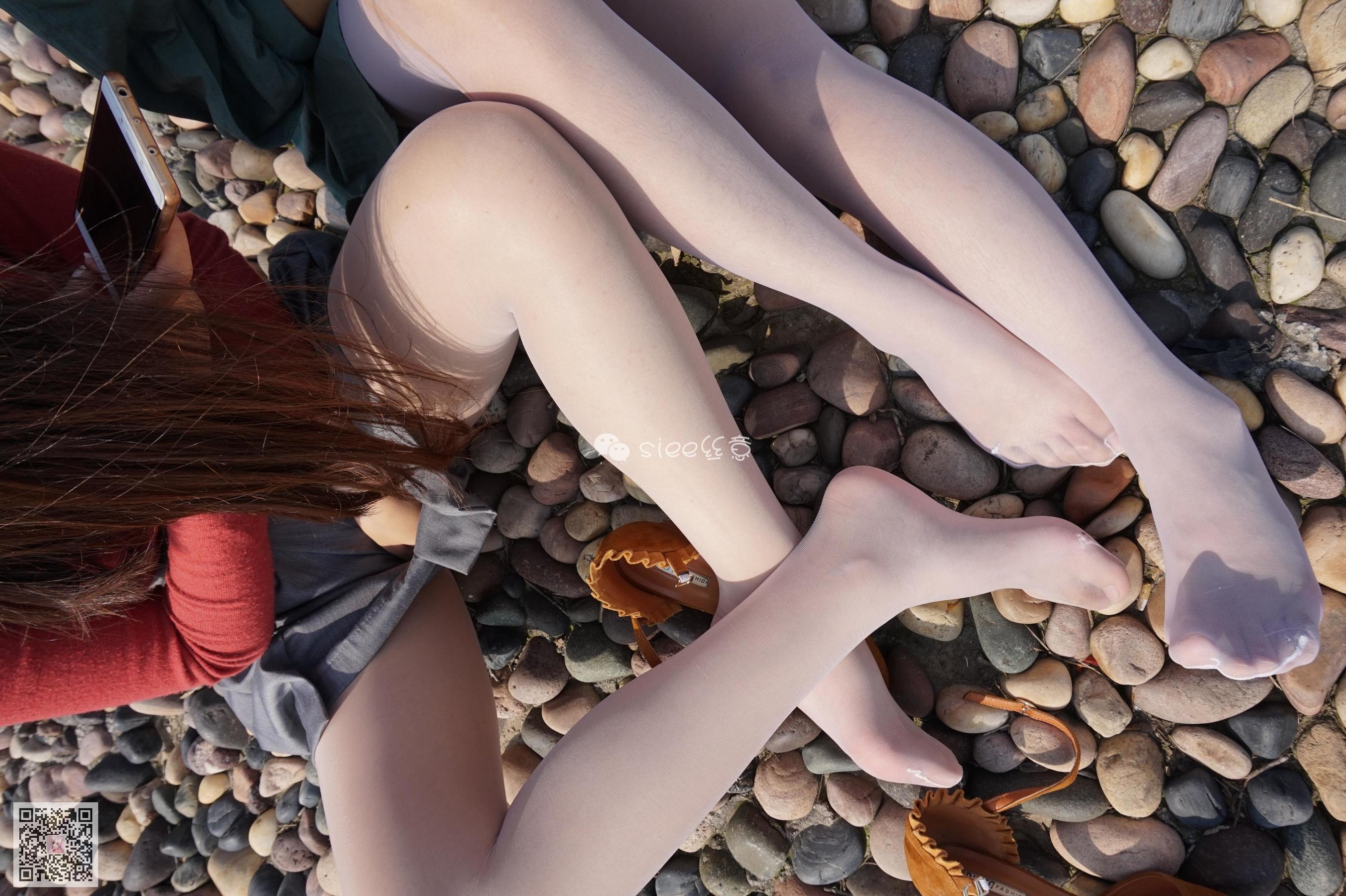 [丝意SIEE] No.004 鱼鱼&茹茹 湖边玩丝_第1张