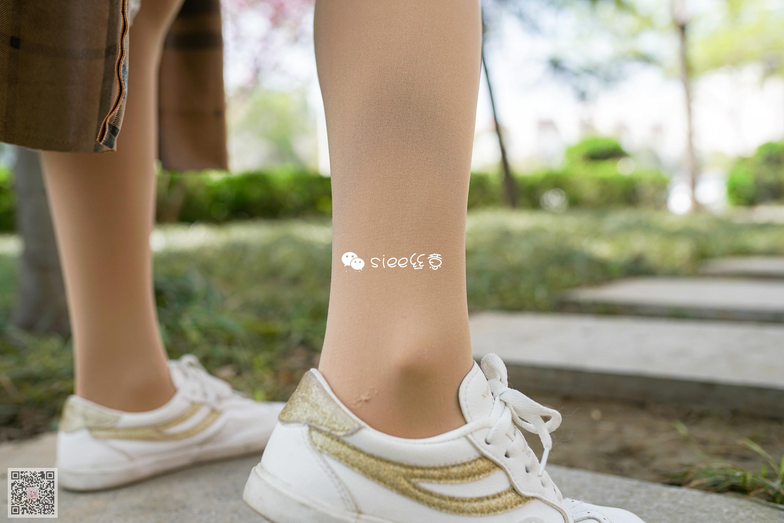 [丝意SIEE] 薇薇学姐 转角遇到你_第2张