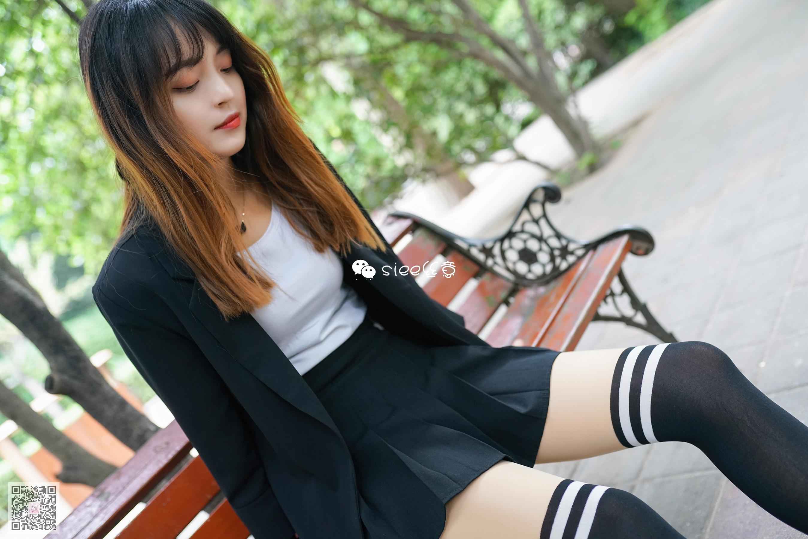 [丝意SIEE] 嫣然 走在晨光里的学妹_第1张