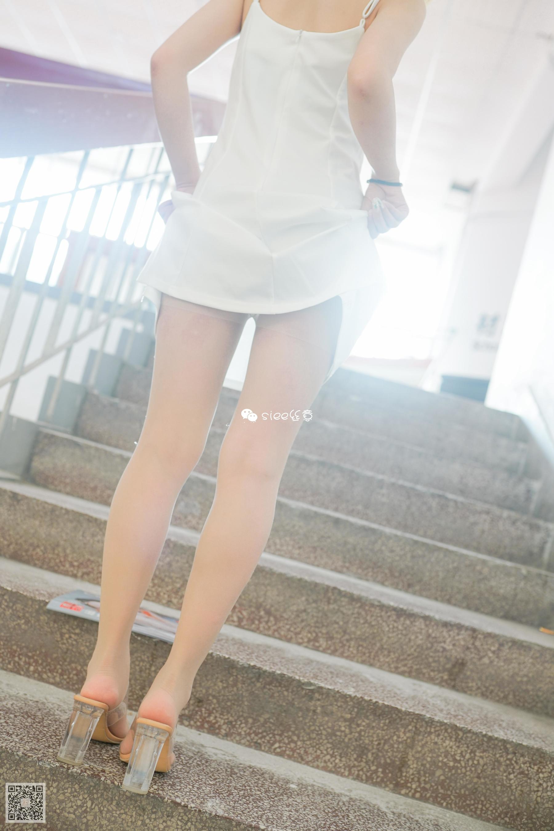 [丝意SIEE] 婷婷 学姐的诱惑_第1张