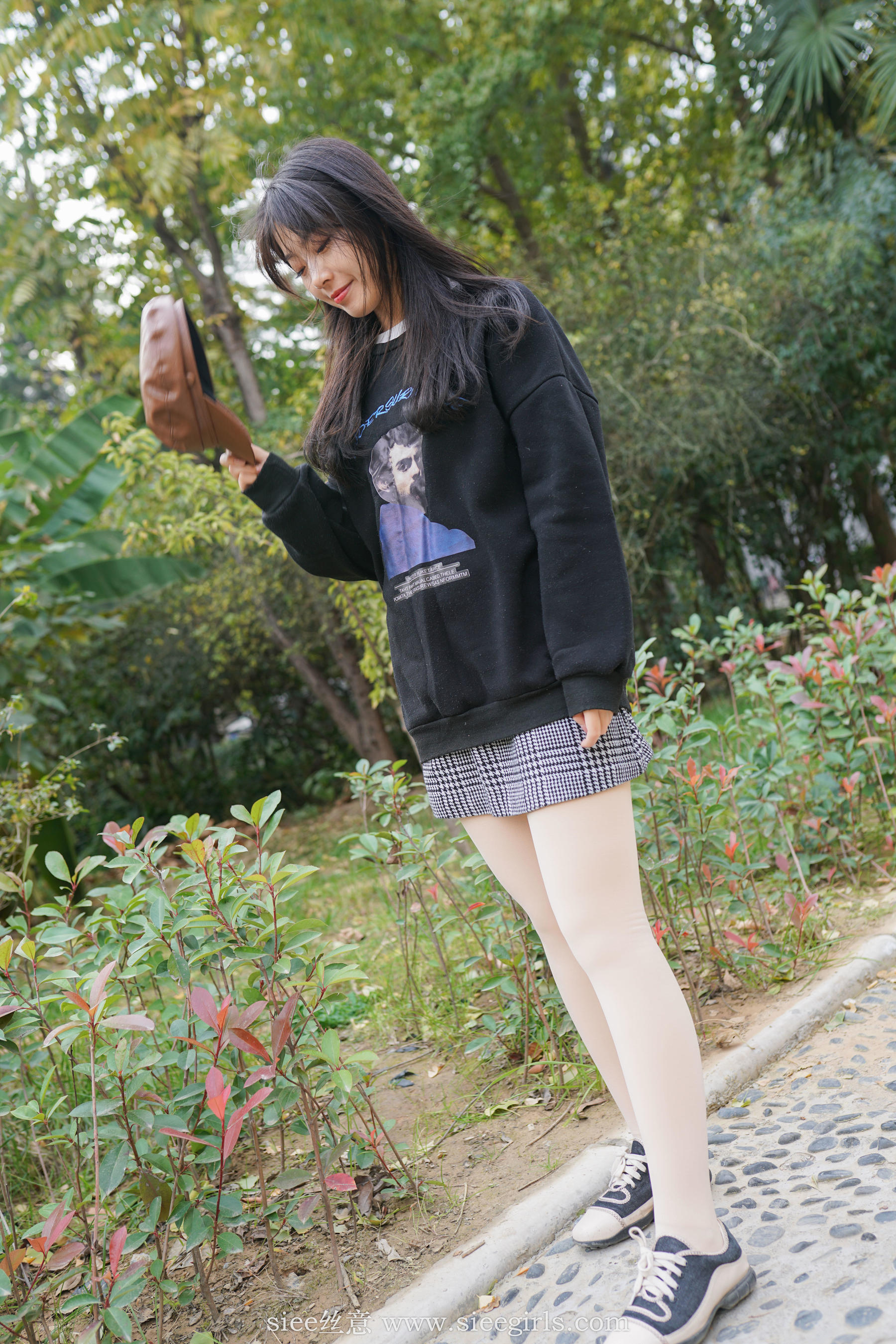 [丝意SIEE] No.394 熊熊 学姐的日常_第1张