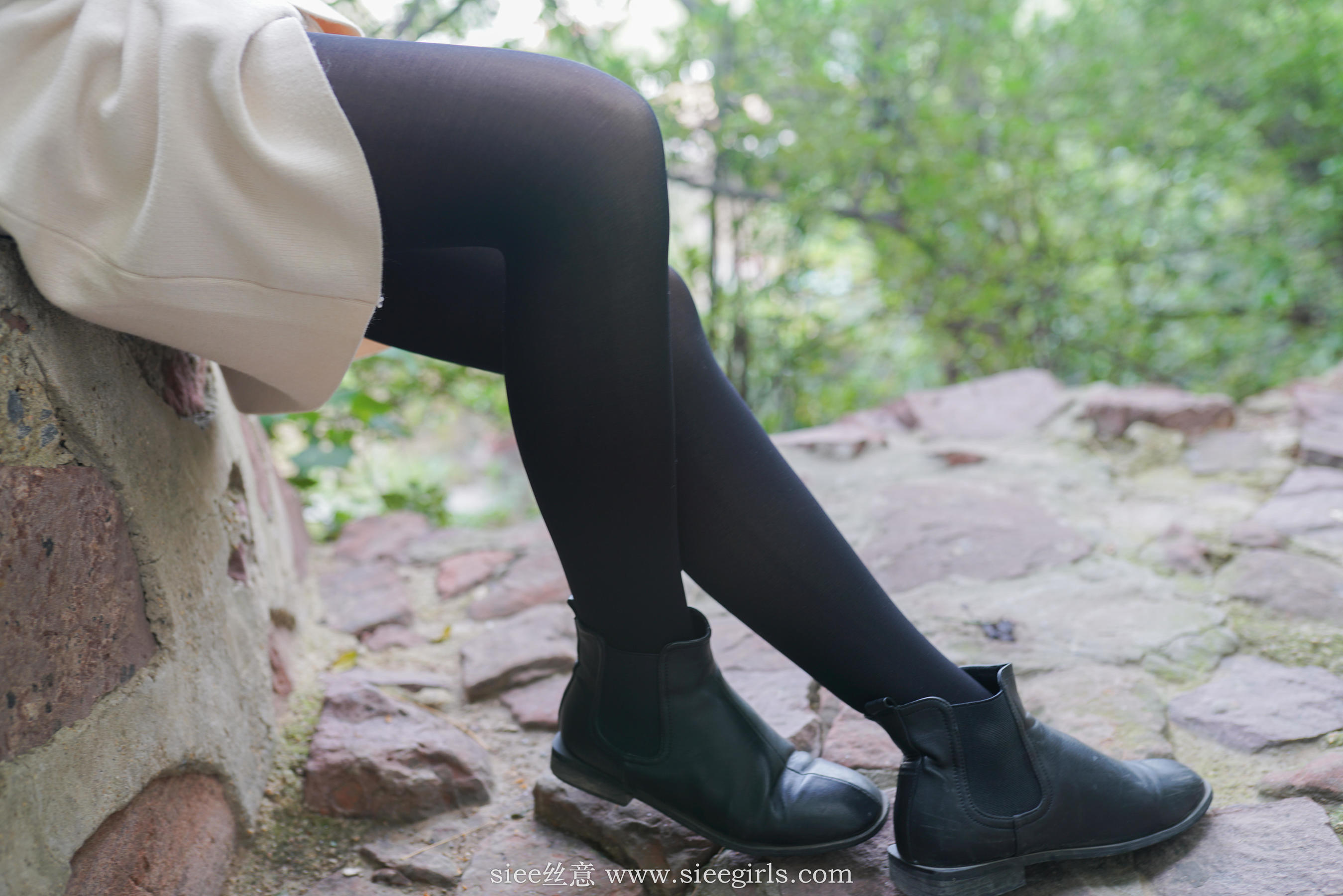 [丝意SIEE] No.400 芊芊 点点秋叶潇潇风_第2张