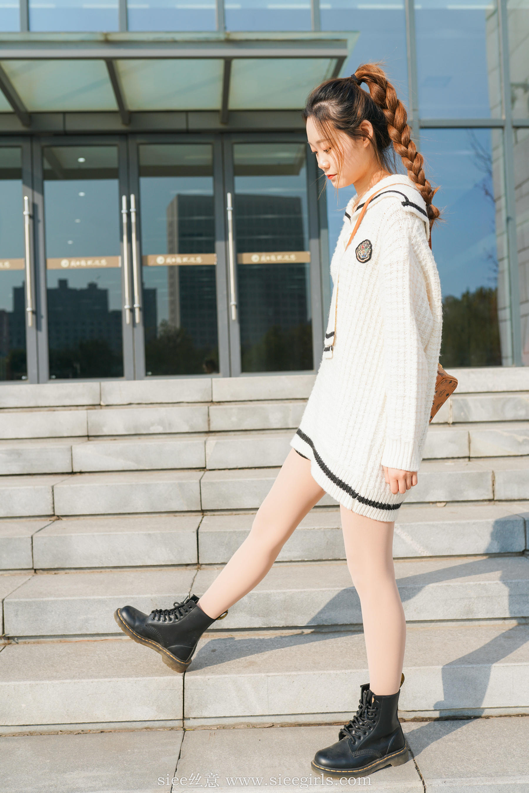 [丝意SIEE] No.406 樱樱 与爱同行_第1张