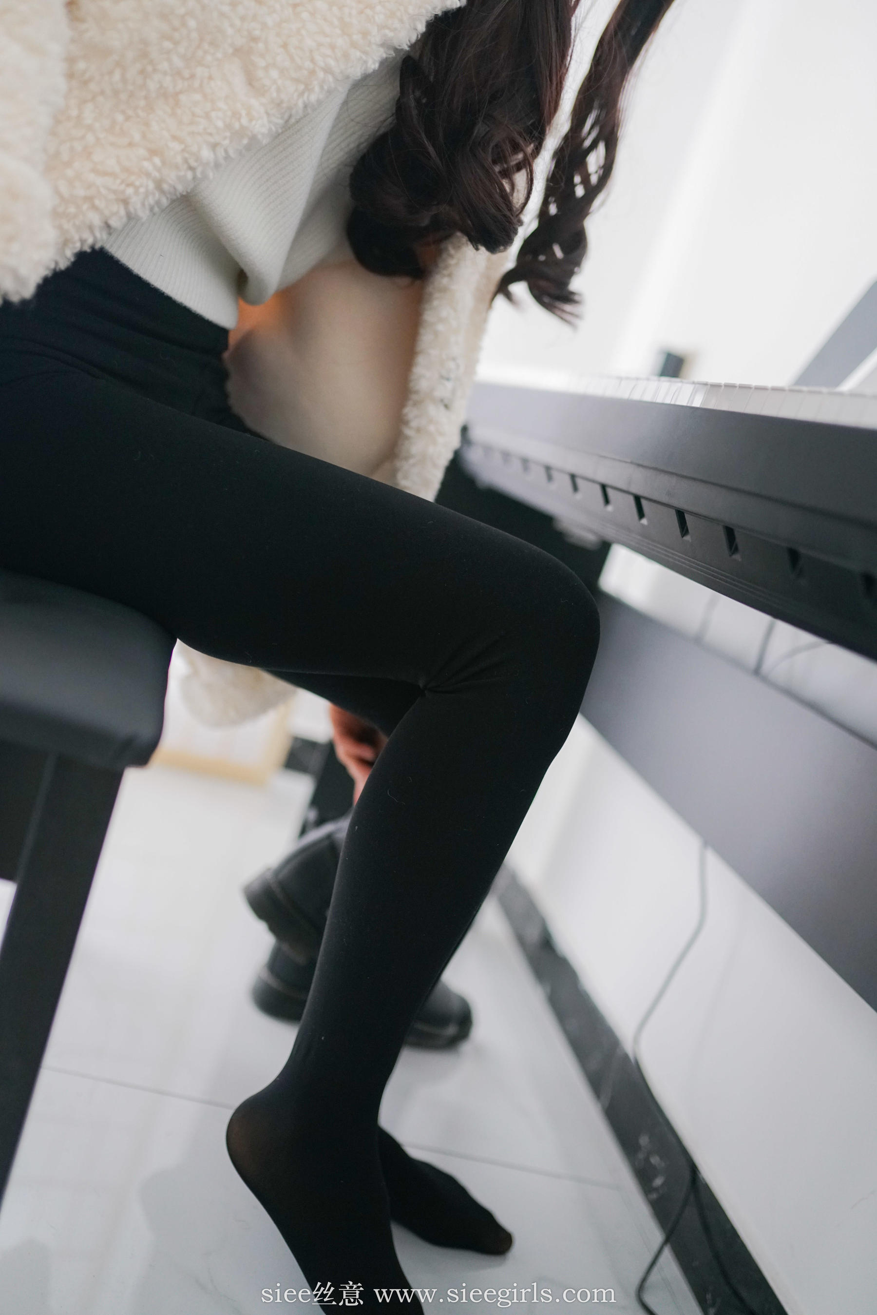 [丝意SIEE] No.421 童童 时光温柔以待_第1张