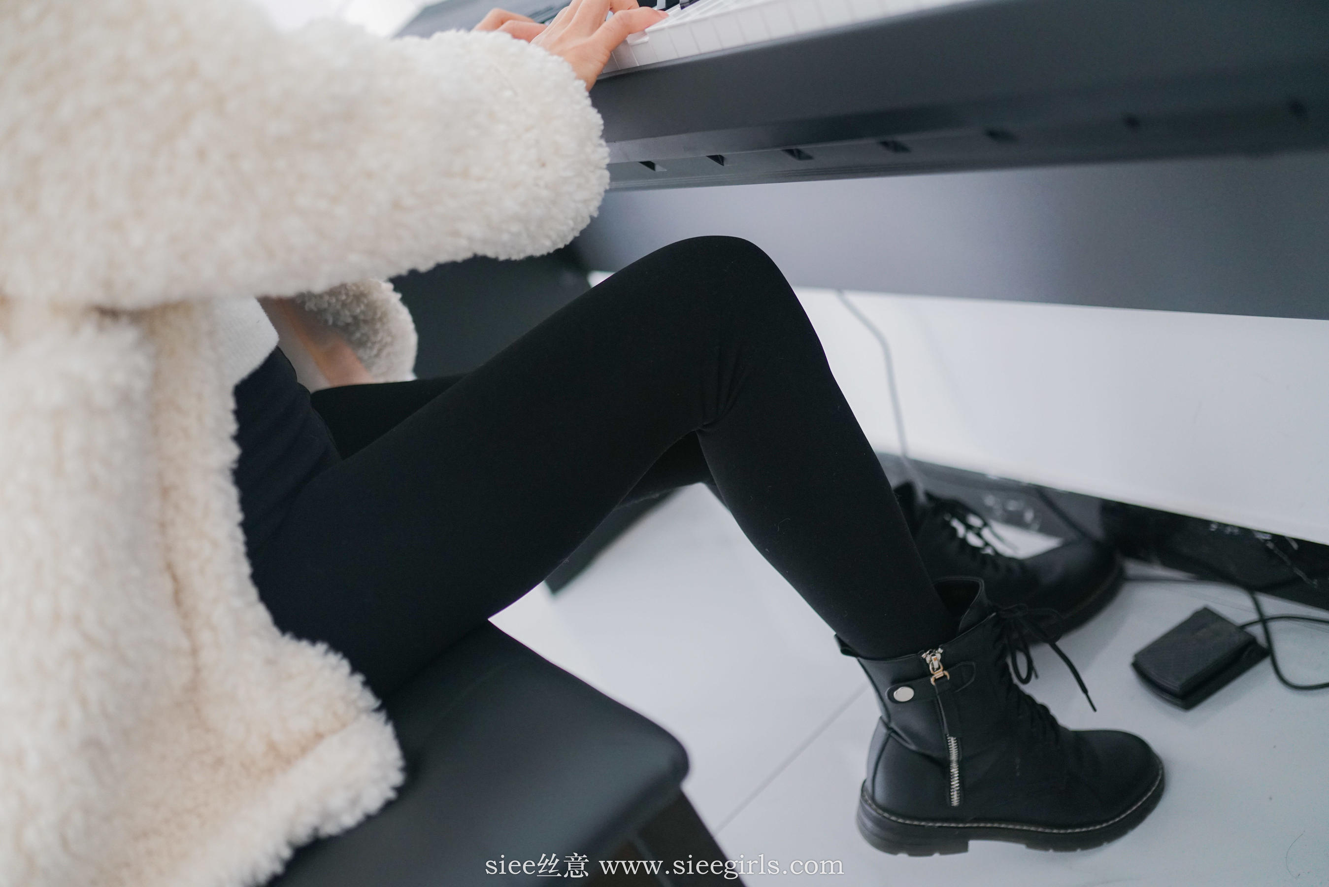 [丝意SIEE] No.421 童童 时光温柔以待_第4张