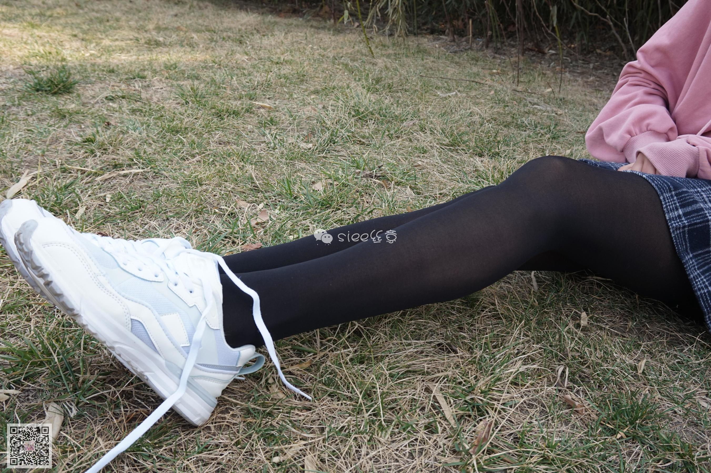 [丝意SIEE] No.061 楠楠 中厚黑丝_第4张