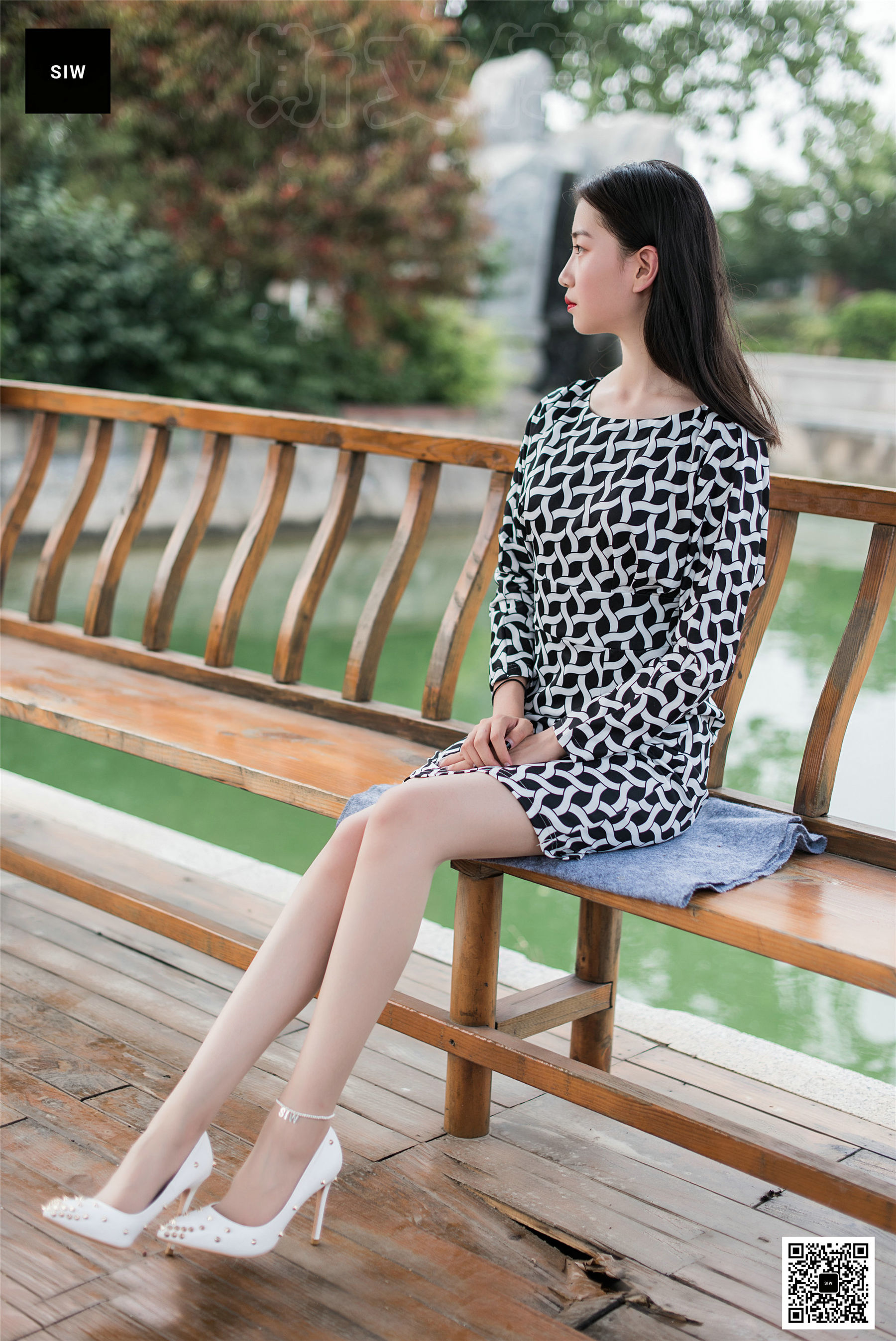 [SIW斯文传媒] 雯静 湖心凉亭_第3张