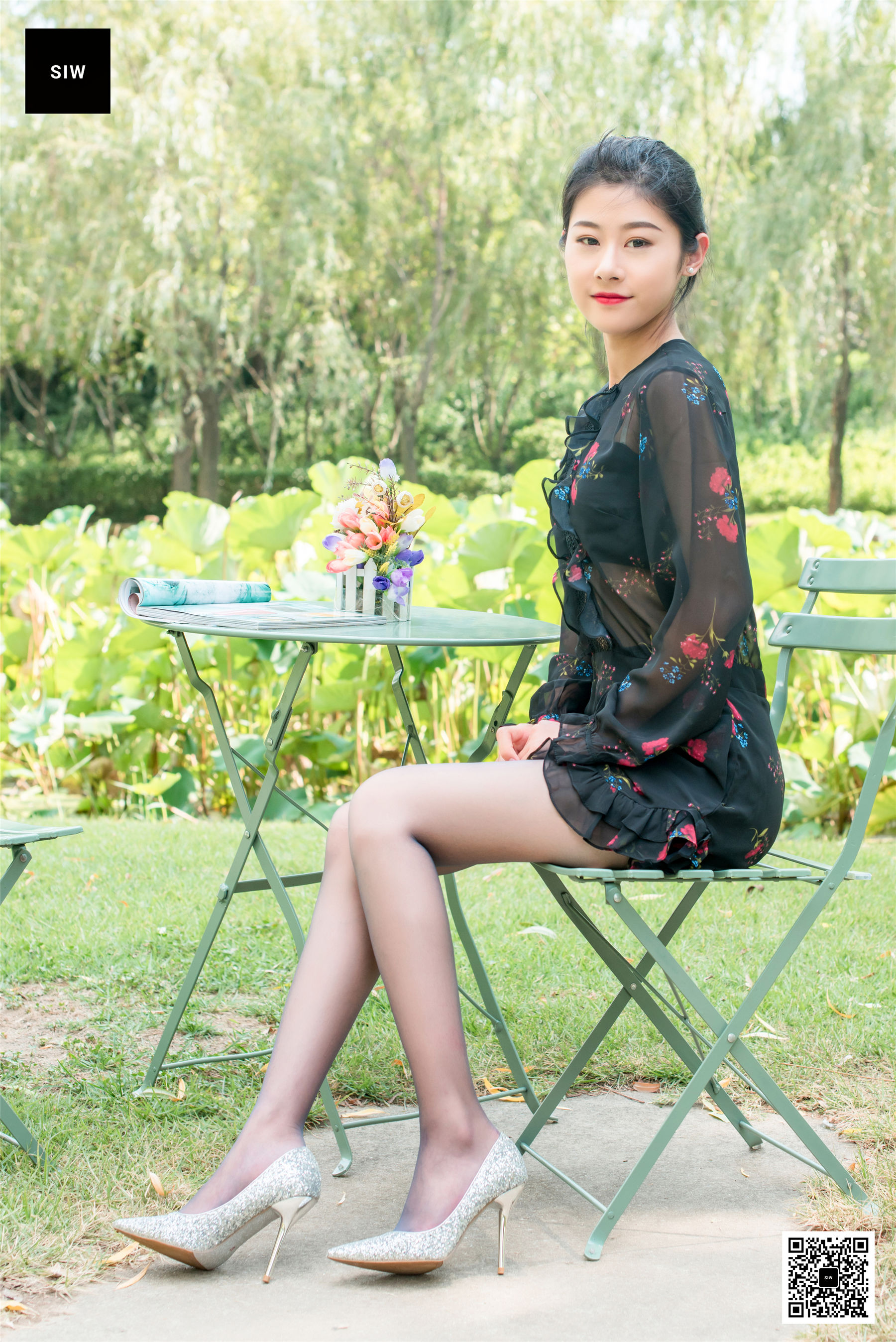 [斯文传媒SIW] 龙哥《荷塘花裙》_第2张