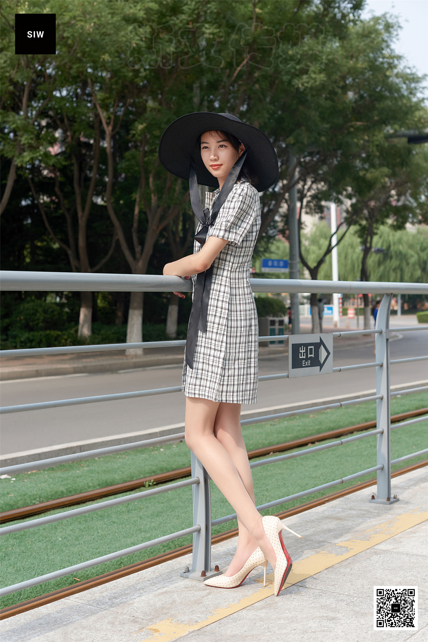 [斯文传媒SIW]  丽莉 月台少女_第3张