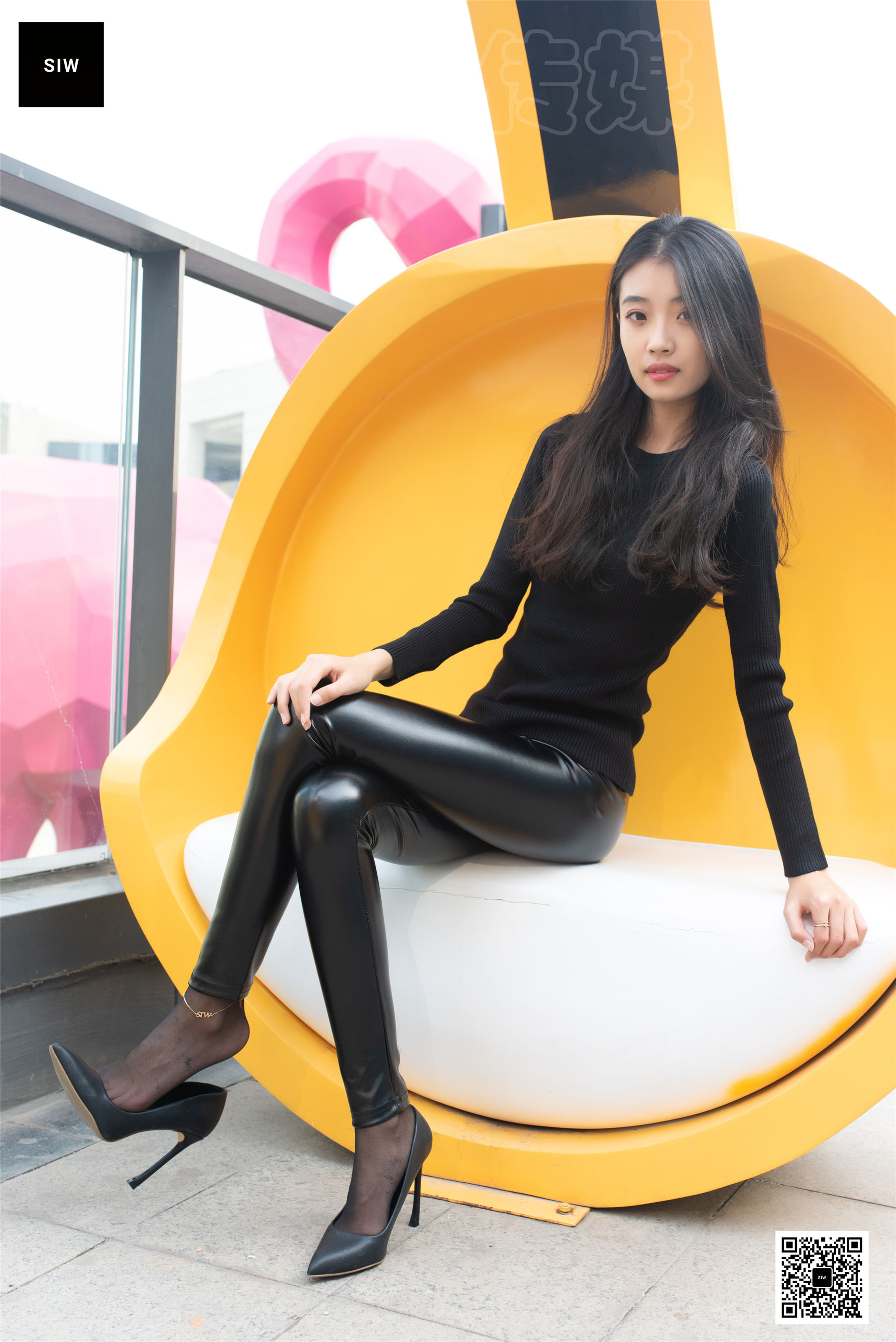 [斯文传媒SIW]  蓉儿 皮裤里丝_第2张