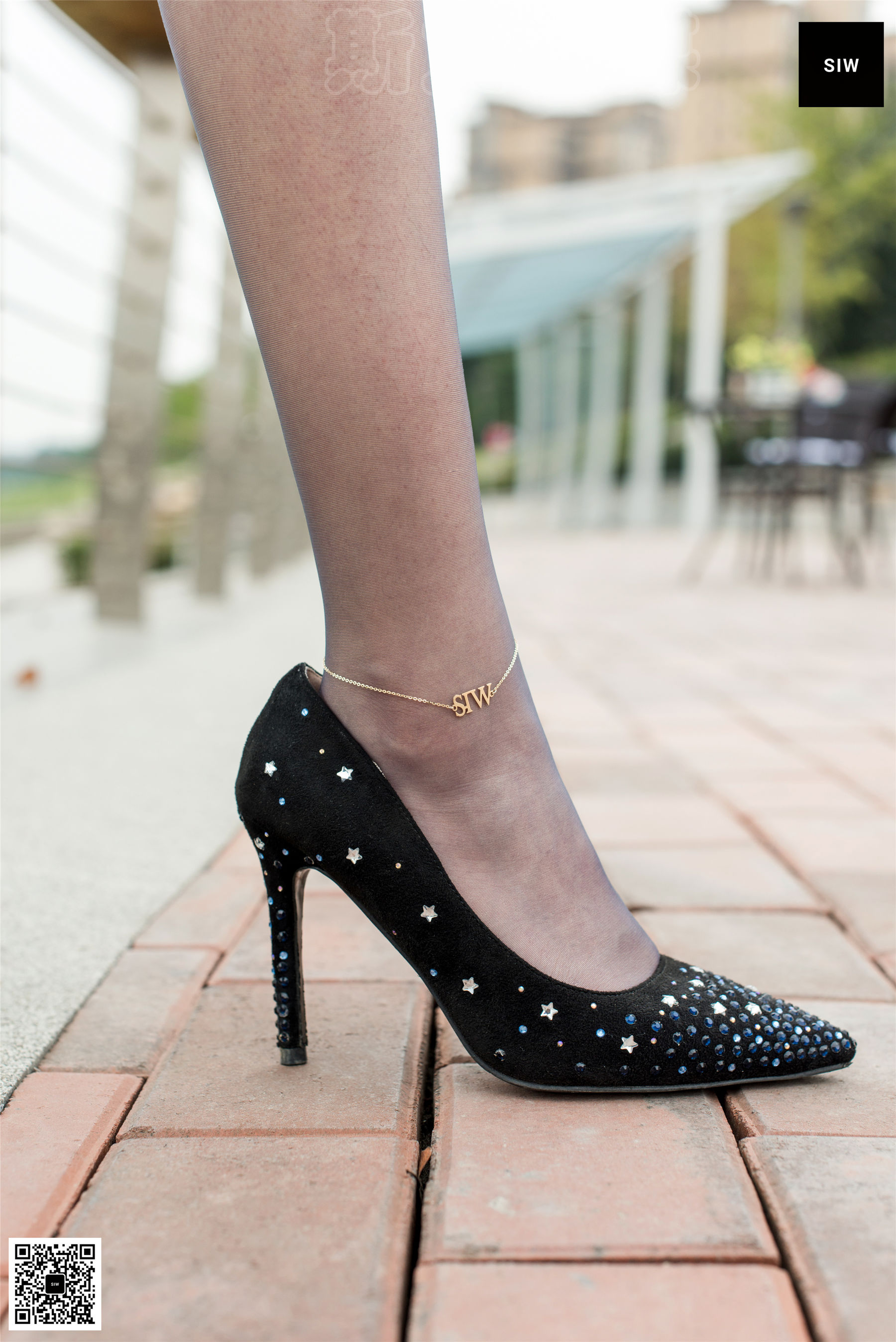 [斯文传媒SIW]  甄珍 江边女郎_第2张