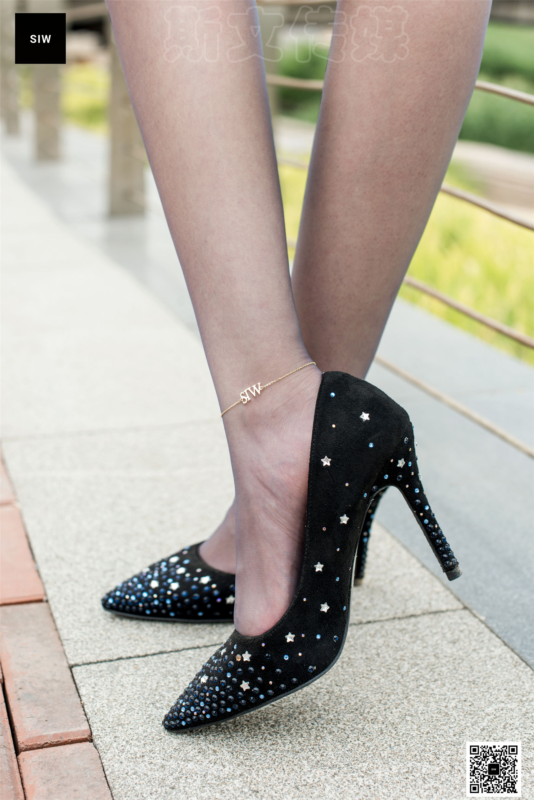 [斯文传媒SIW]  甄珍 江边女郎_第4张