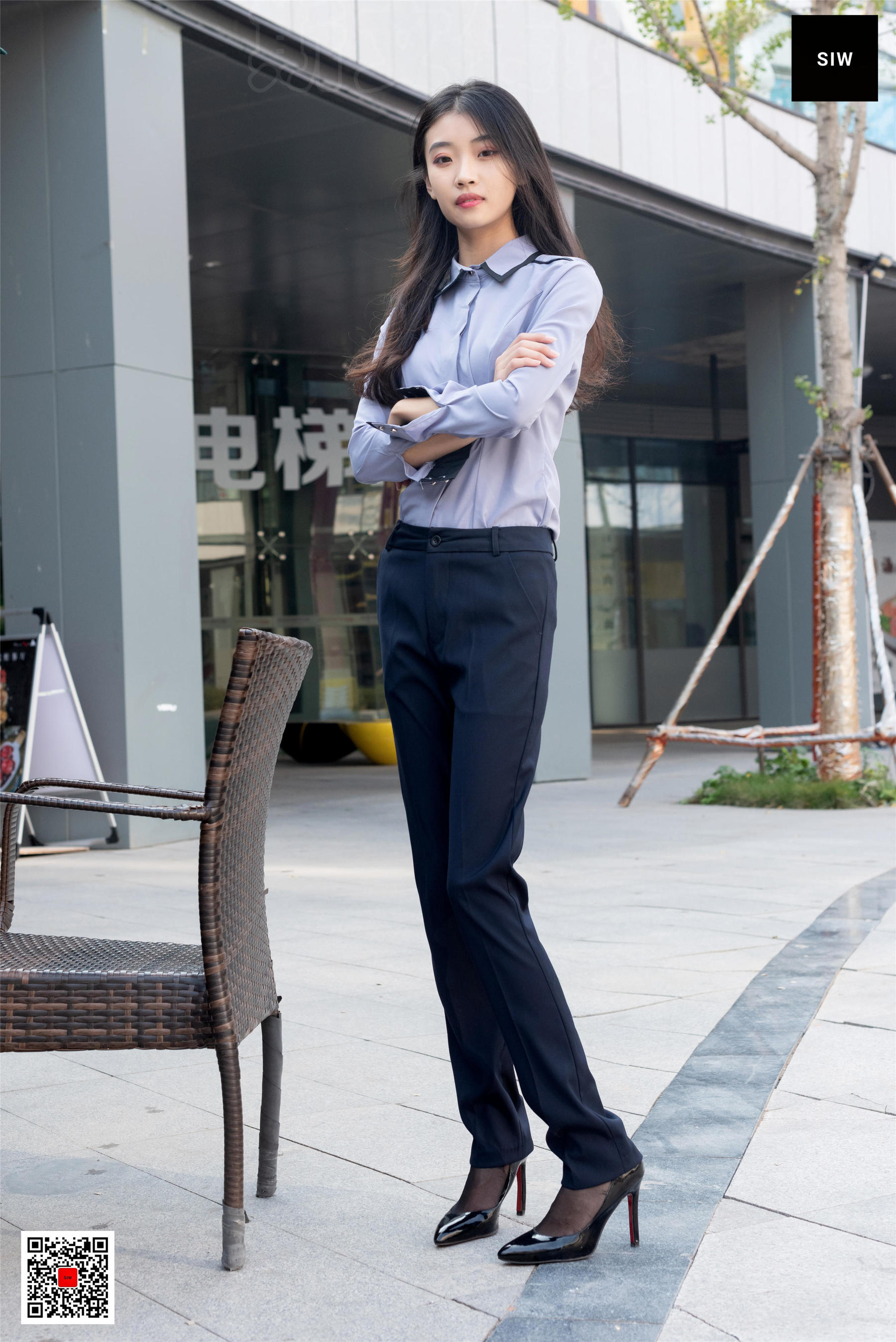 [斯文传媒SIW]  蓉儿 女总裁职业白领制服衬衣长裤工装_第1张