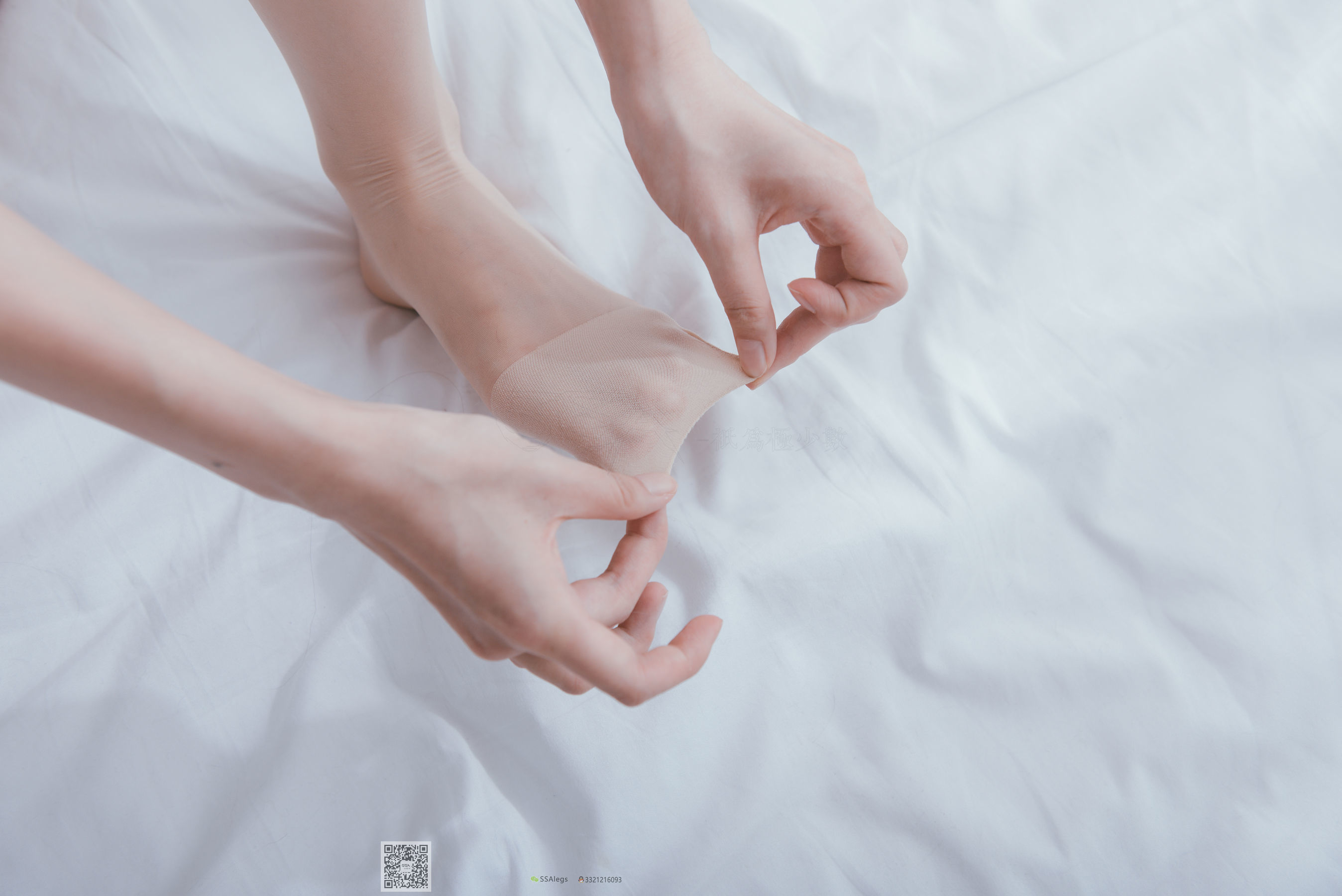 [SSA丝社]超清写真 No.003 我的公主梦肉丝裸足_第5张