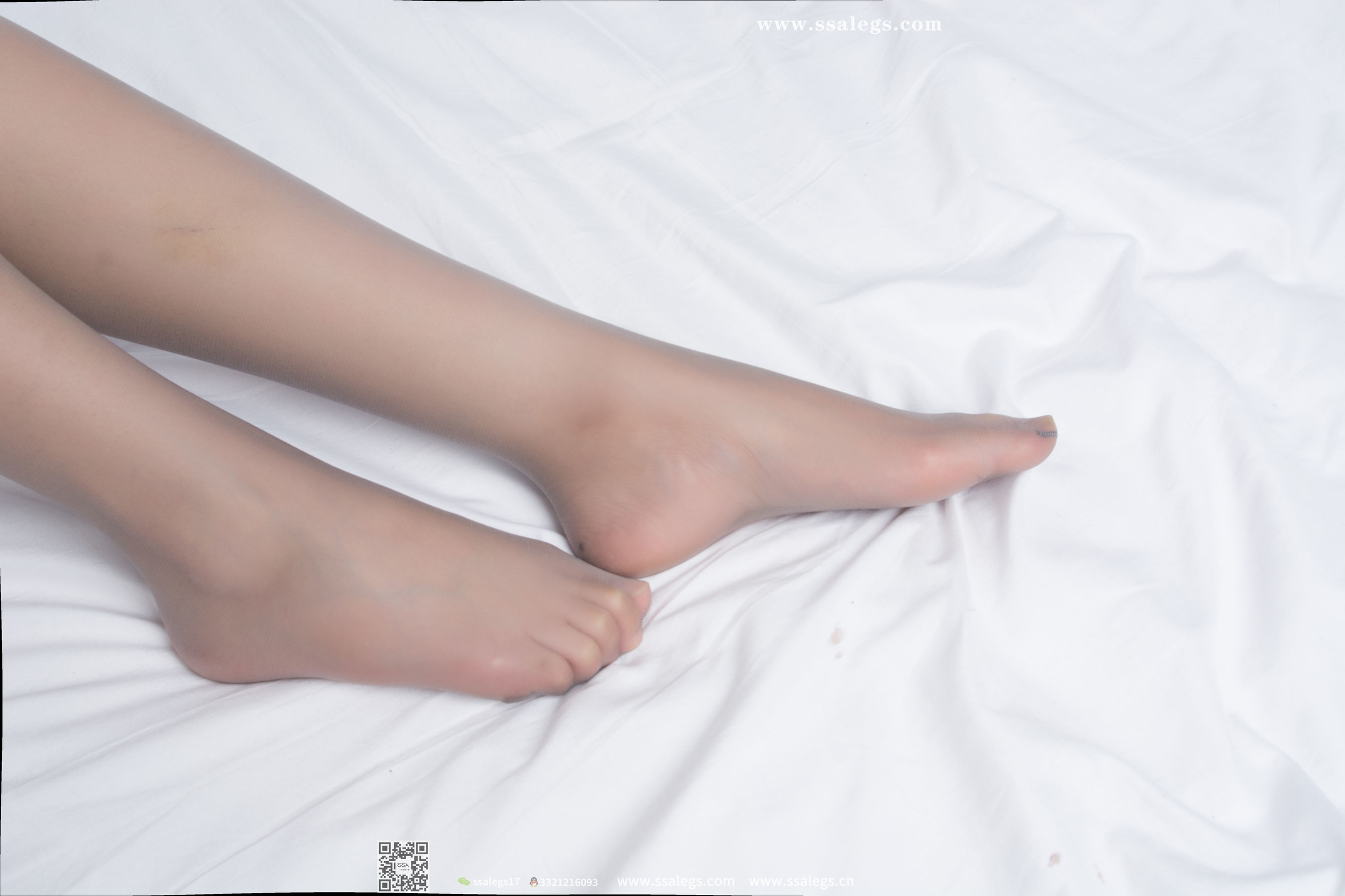 [SSA丝社]超清写真 No.005 姣姣 白衬衣居家灰丝_第3张