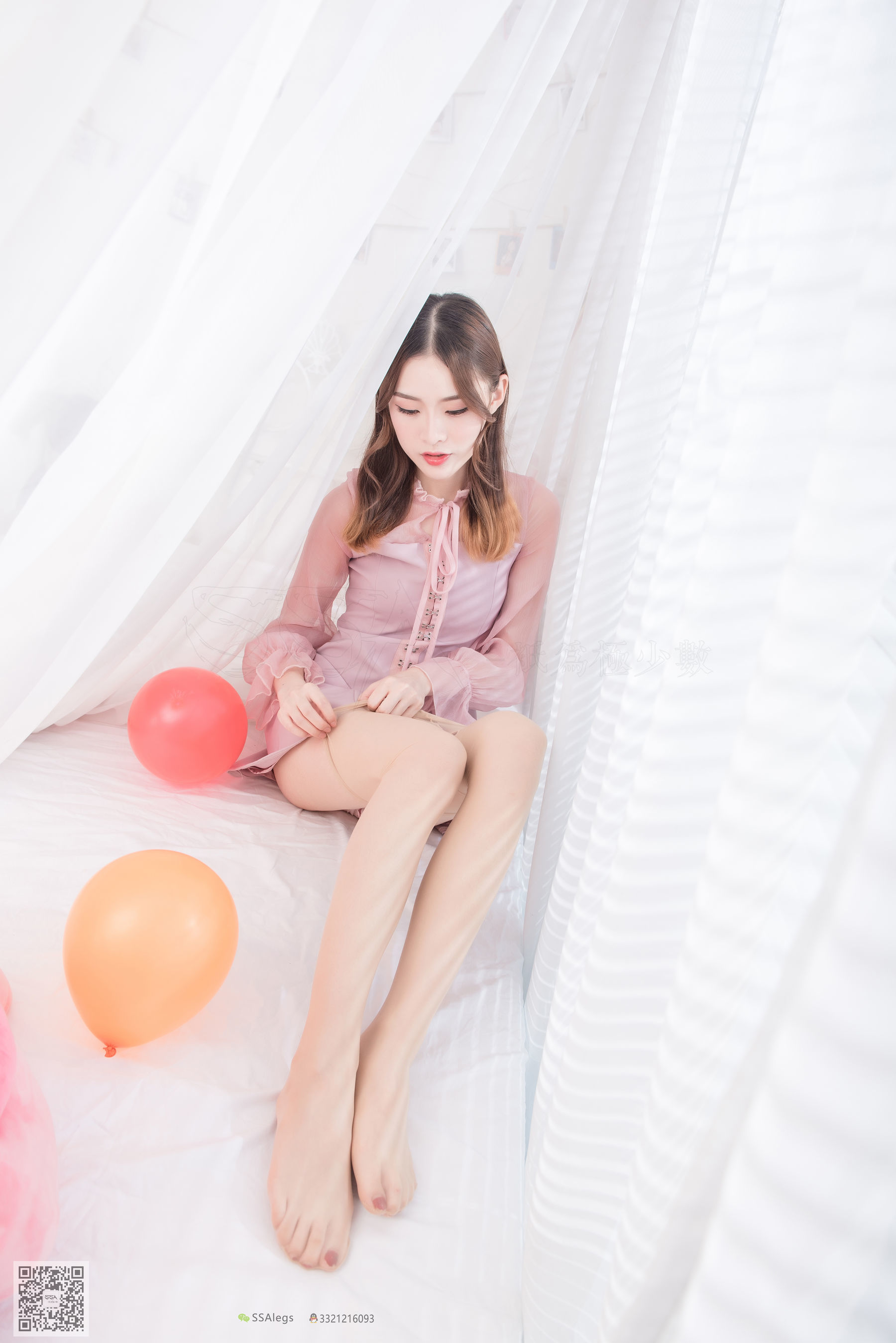 [SSA丝社]超清写真 No.027 小琪琪 肉色开档丝袜_第4张