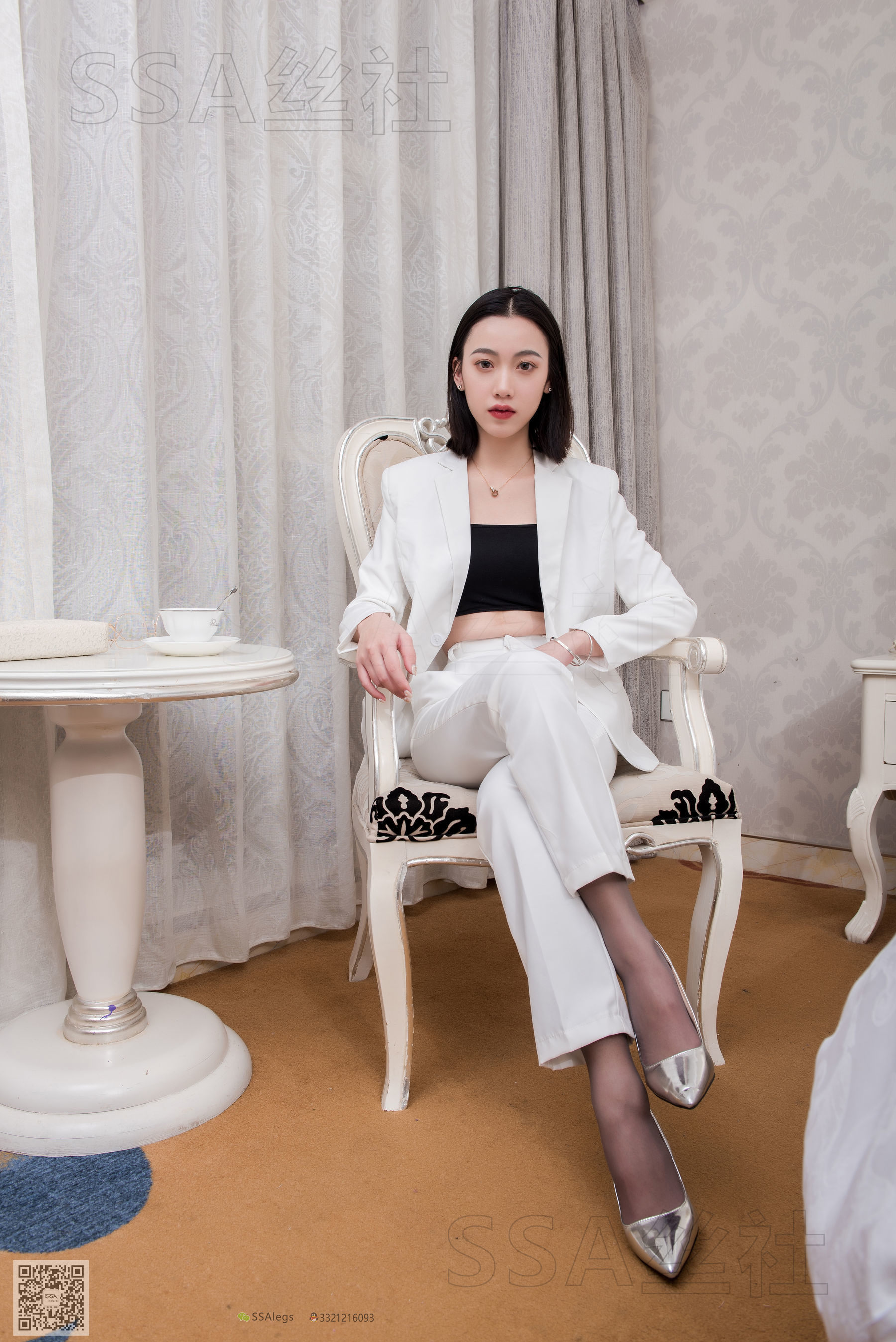 [SSA丝社]超清写真 No.065 大大 白衣西裤_第4张