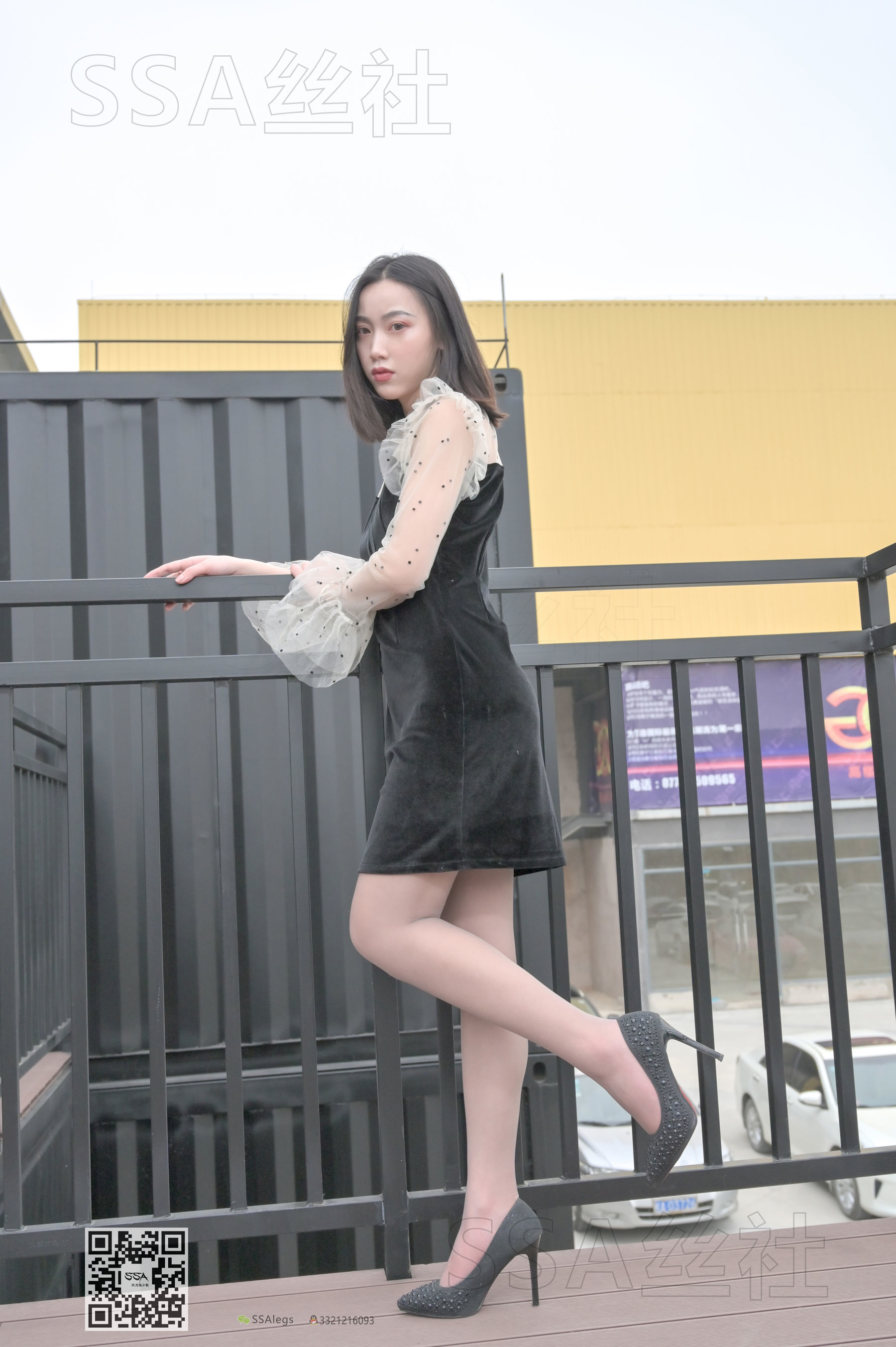 [SSA丝社]超清写真 No.096 大大 街拍腿模灰丝_第2张