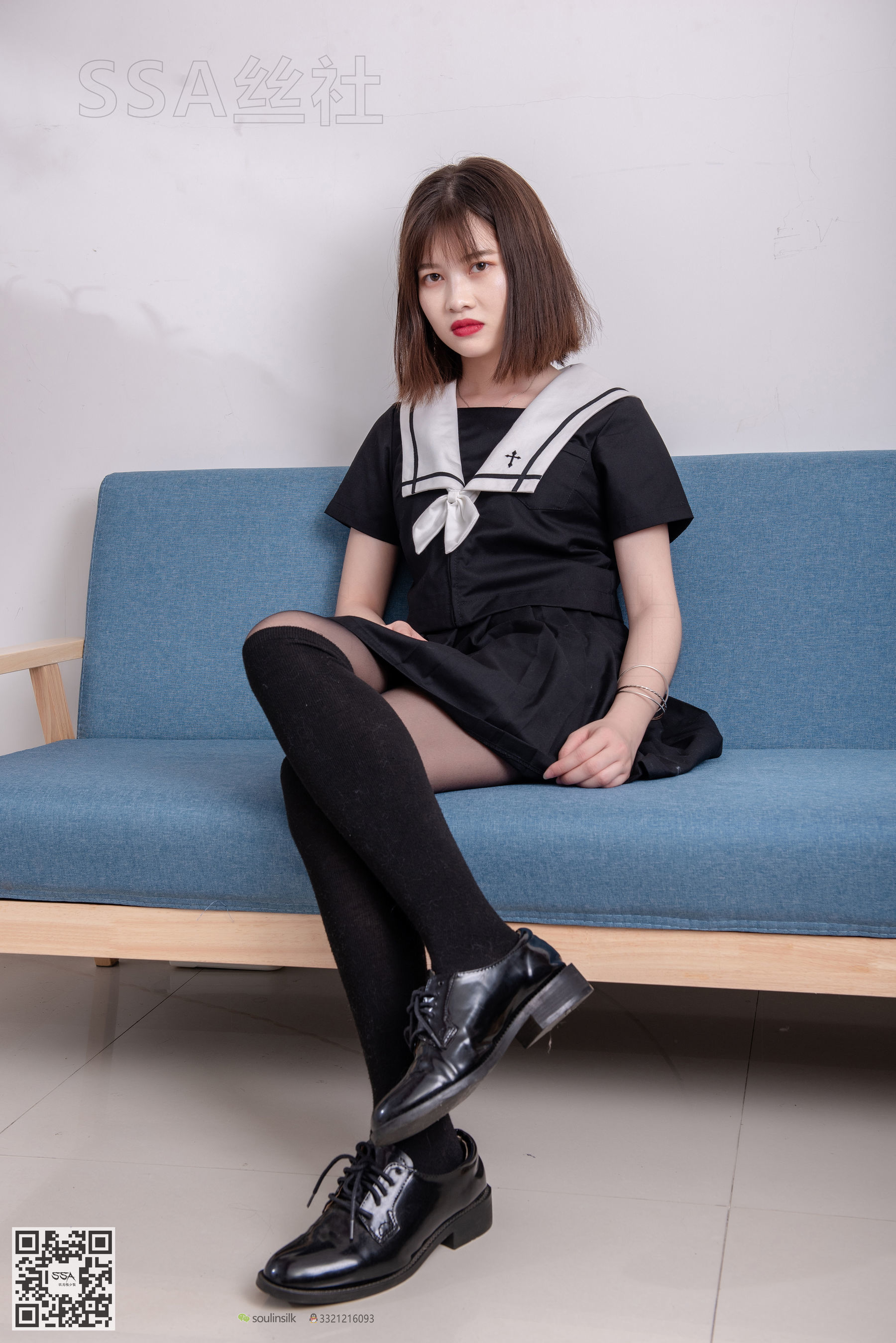 [SSA丝社]超清写真 No.113 腿模穗子 教你穿黑色系JK制服_第5张