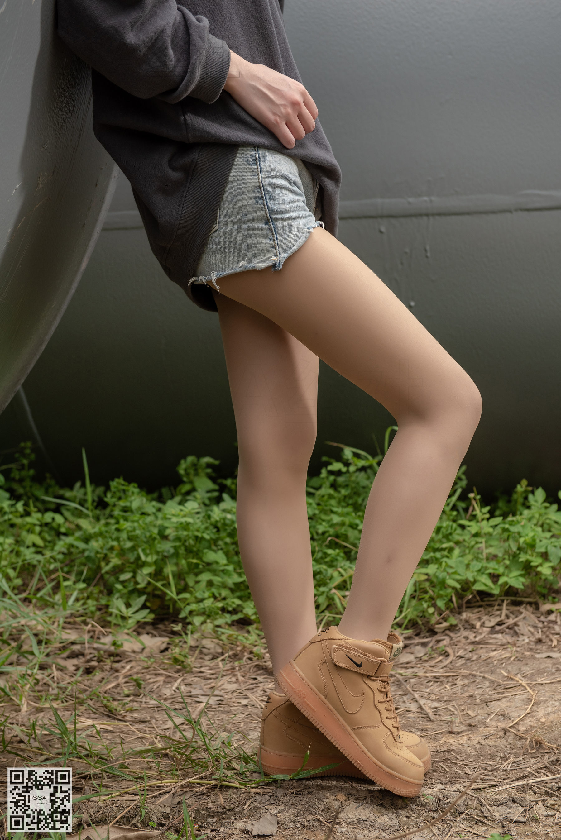 [SSA丝社]超清写真 No.125 腿模大大 郊外踏青之旅_第2张