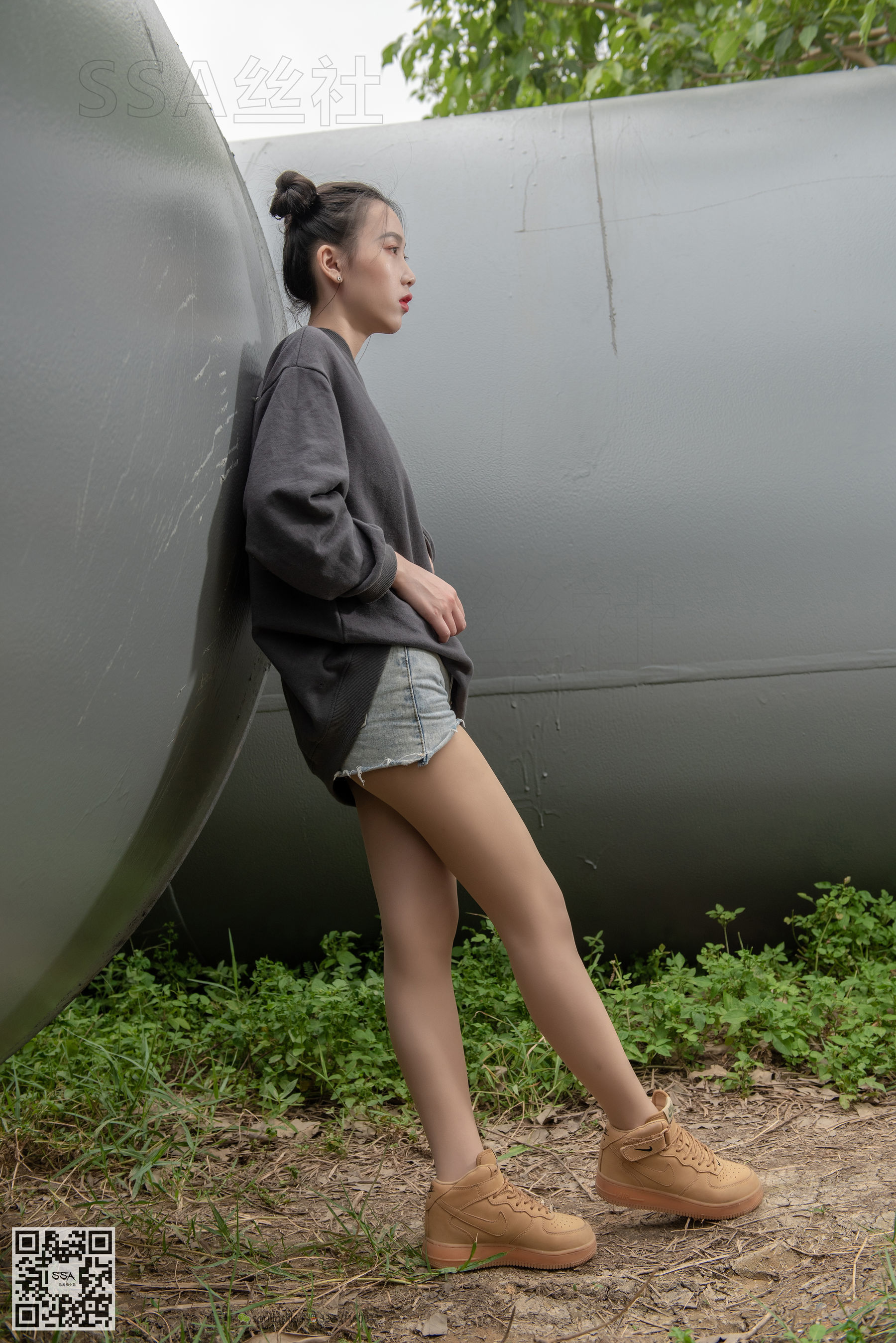 [SSA丝社]超清写真 No.125 腿模大大 郊外踏青之旅_第3张