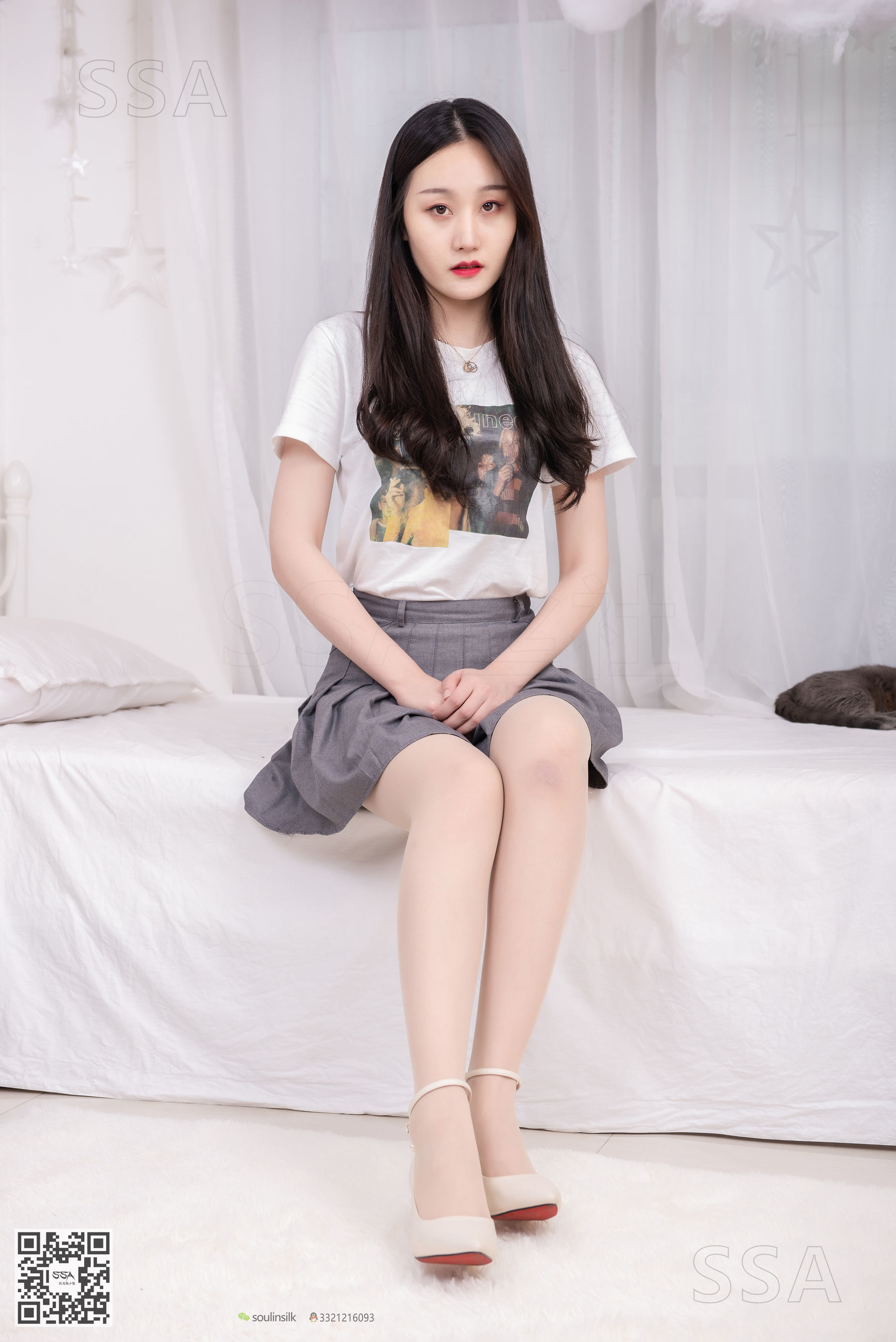 [SSA丝社]超清写真 No.166 瑶瑶 休闲居家肉丝裸足_第1张