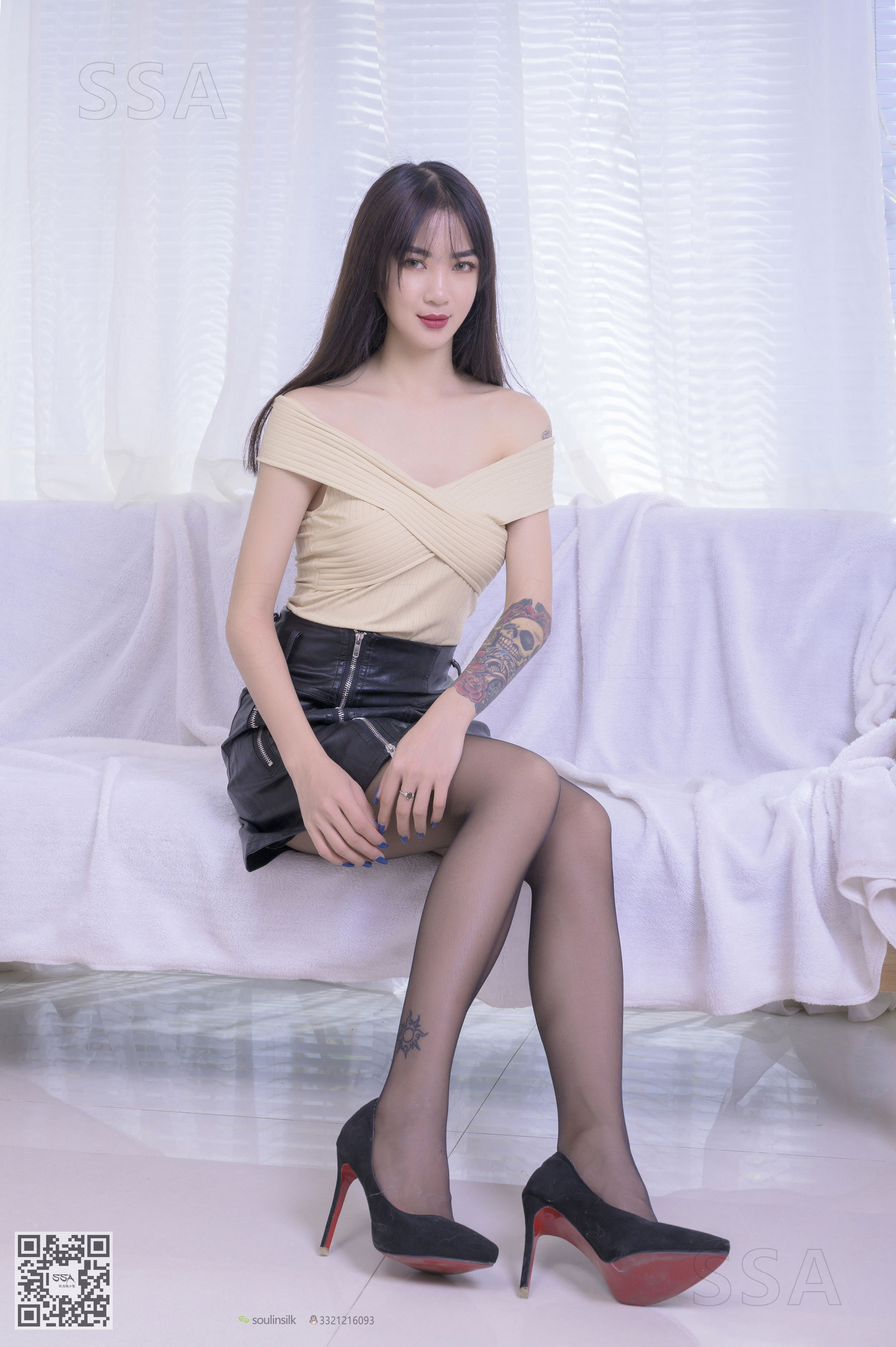 [SSA丝社]超清写真 No.220 健身教练淼淼 皮裙遐想_第1张