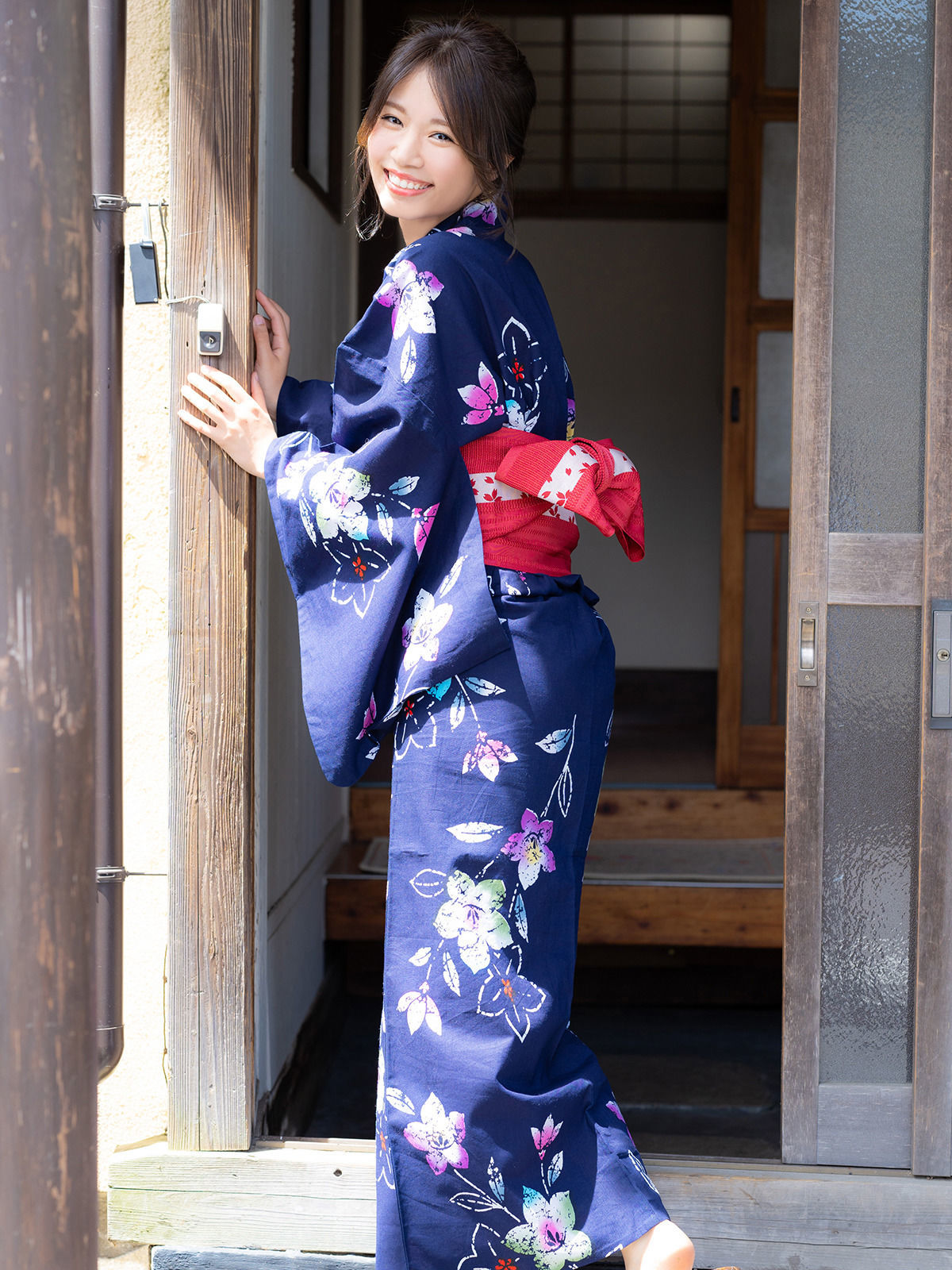 [Sabra.net] Strictly Girl 菜乃花 『昭和グラビア777 2』_第2张