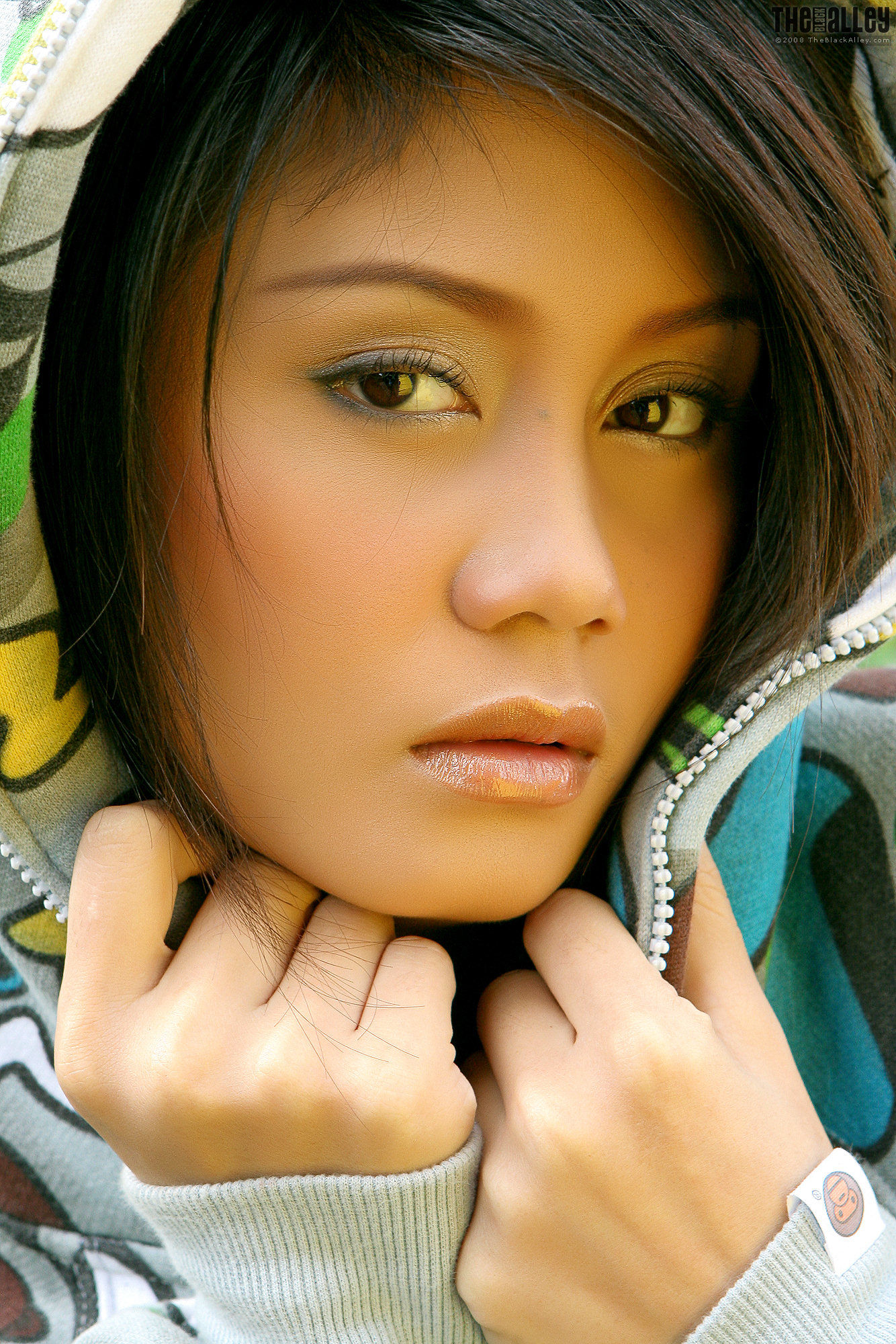 [TheBlackAlley] Marina Belle 运动外套+比基尼_第1张