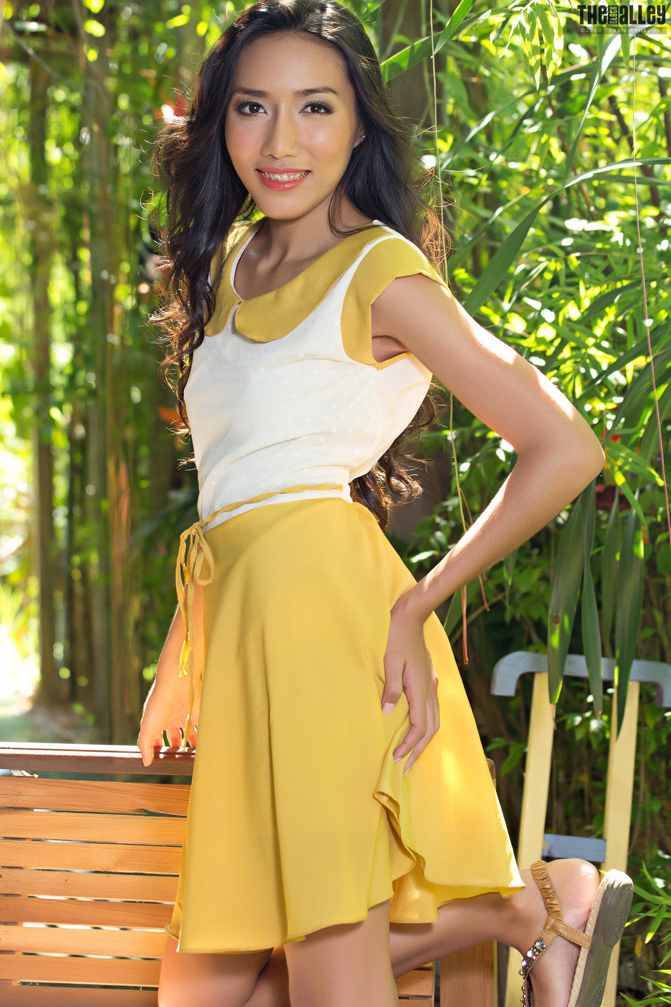 Arianna《清新黄色连衣裙》 [The Black Alley]_第3张