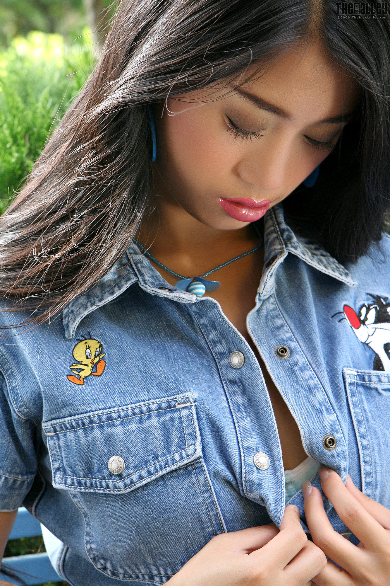 Feng Mei Zhe《牛仔的诱惑》 [The Black Alley]_第5张