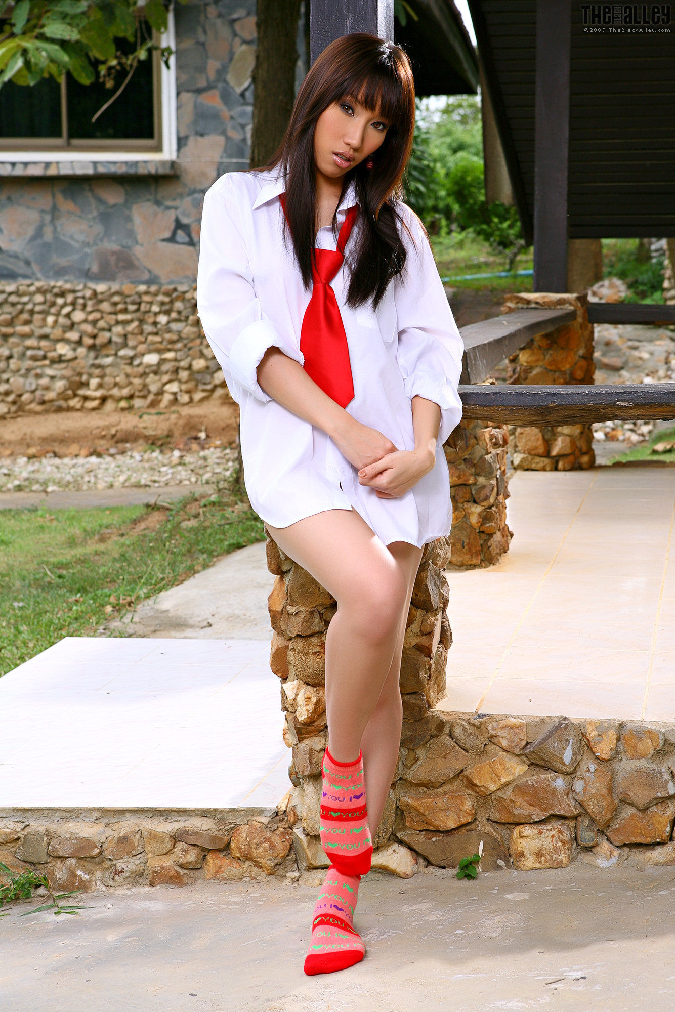 Loretta Kang《白衬衫+领带》 [The Black Alley]_第1张