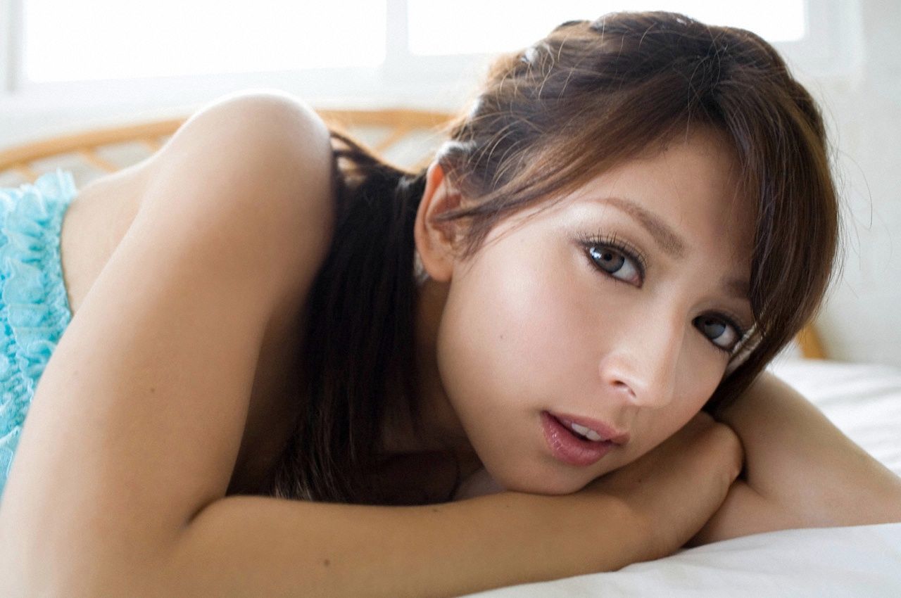 莉亚?迪桑《Hello in Hawaii》 [VYJ]_第5张