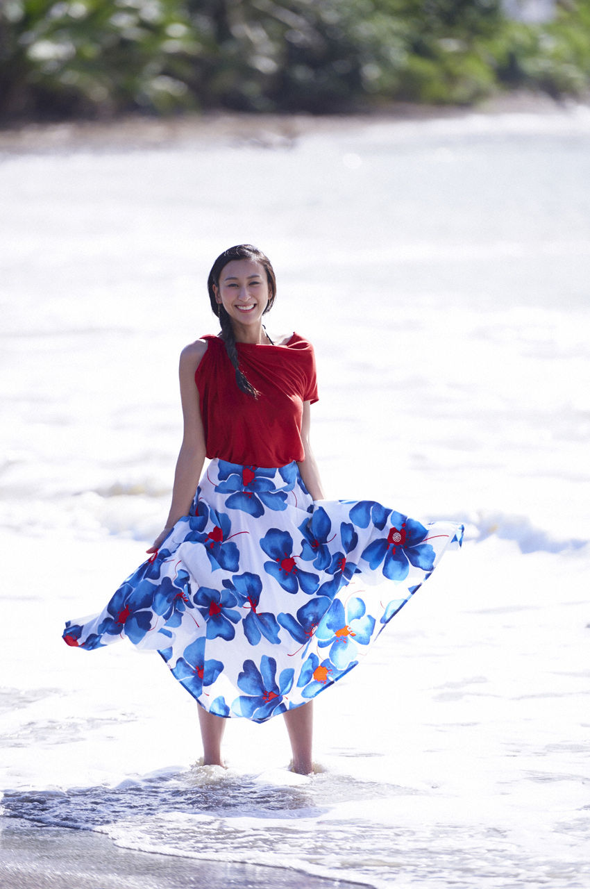 浅田舞《MIRACLE MOON》 [WPB-net] No.177_第2张