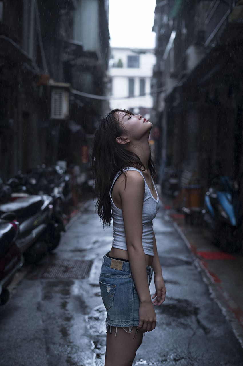 永尾まりや 《この惑星の何処かて?……》 [WPB-net] No.220_第1张