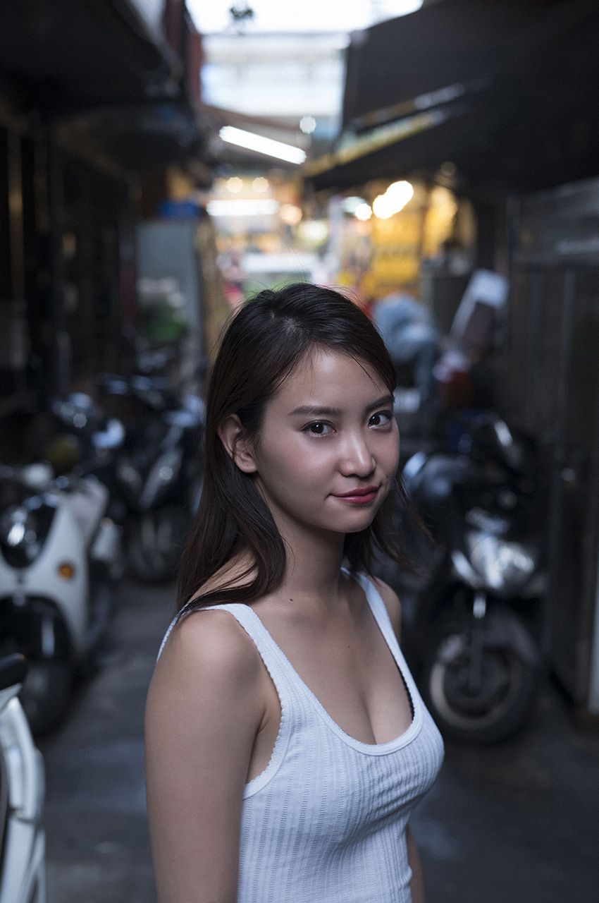 永尾まりや 《この惑星の何処かて?……》 [WPB-net] No.220_第5张