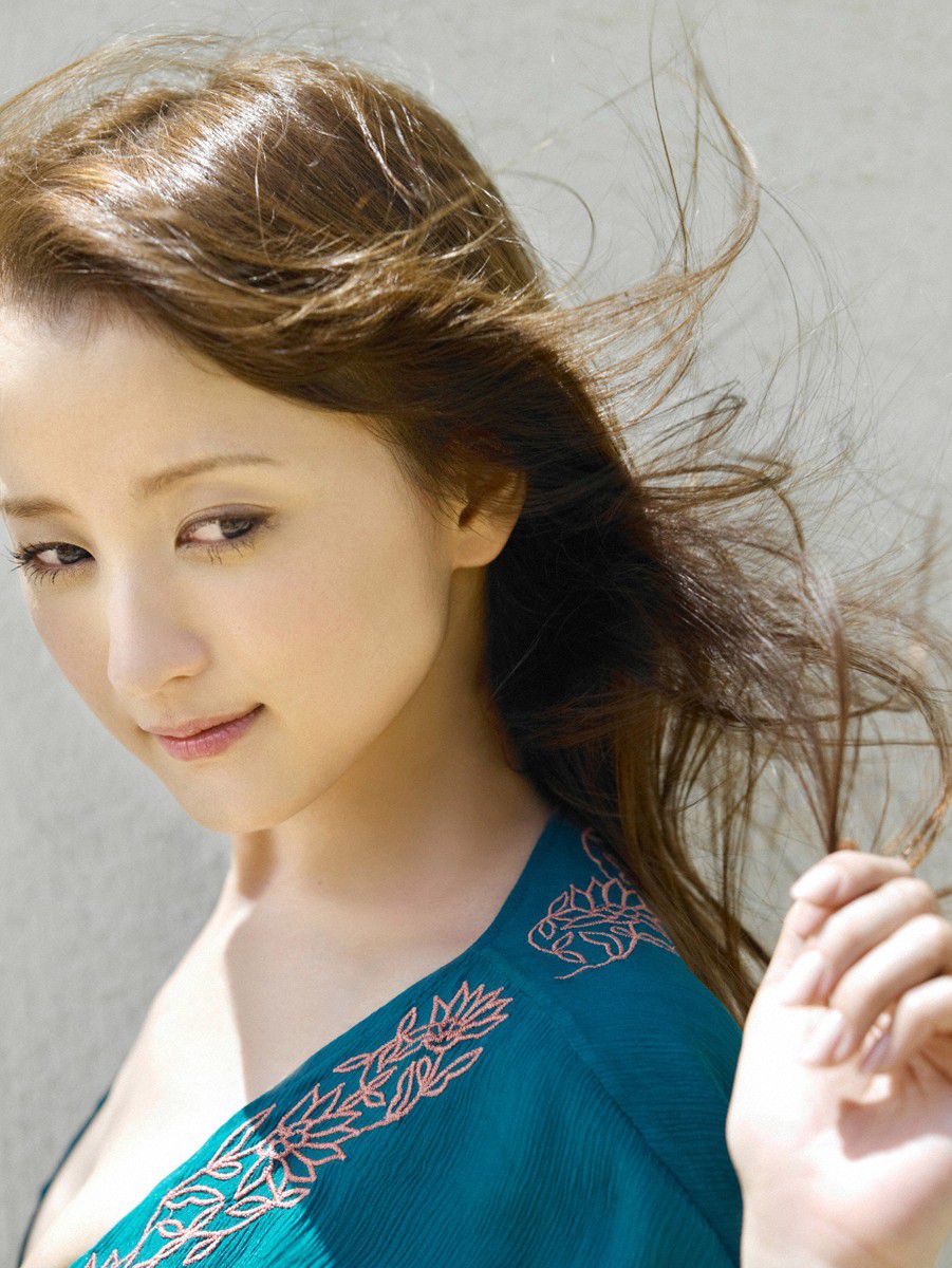 [Wanibooks] NO.102 Komatsu Ayaka 小松彩夏_第3张